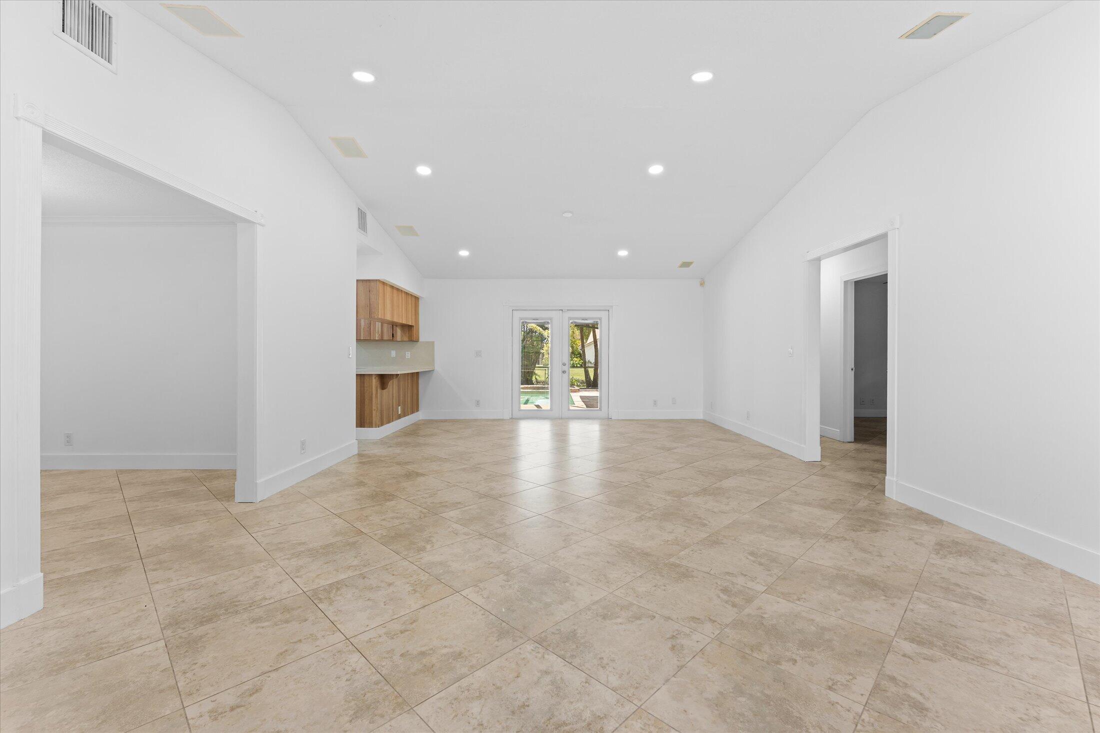 11580 NW 20th Drive NW, Coral Springs, FL 33071, Coral Springs - Photo 3