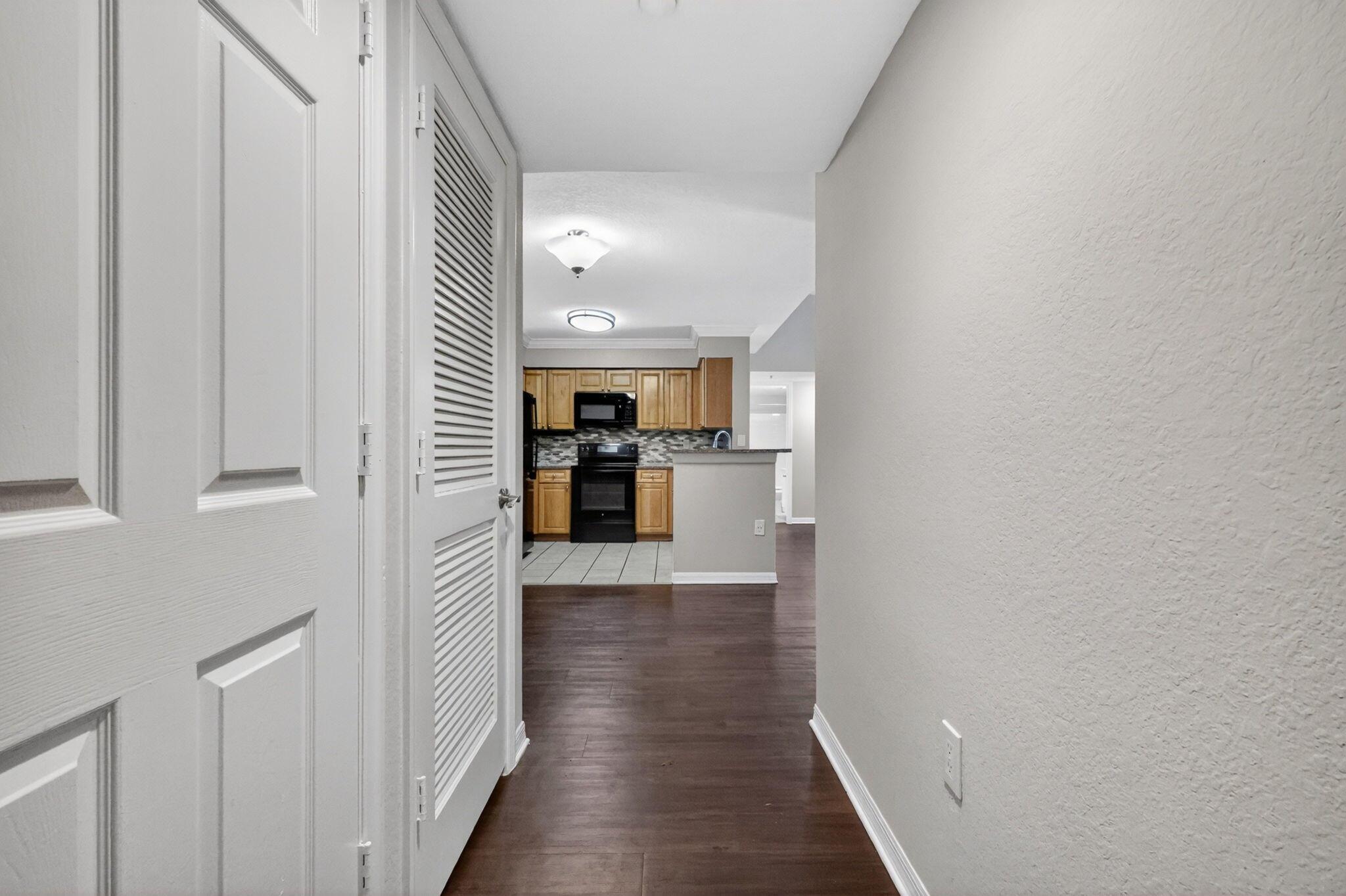 15155 Michelangelo Boulevard 207, Delray Beach, FL 33446, Delray Beach - Photo 3
