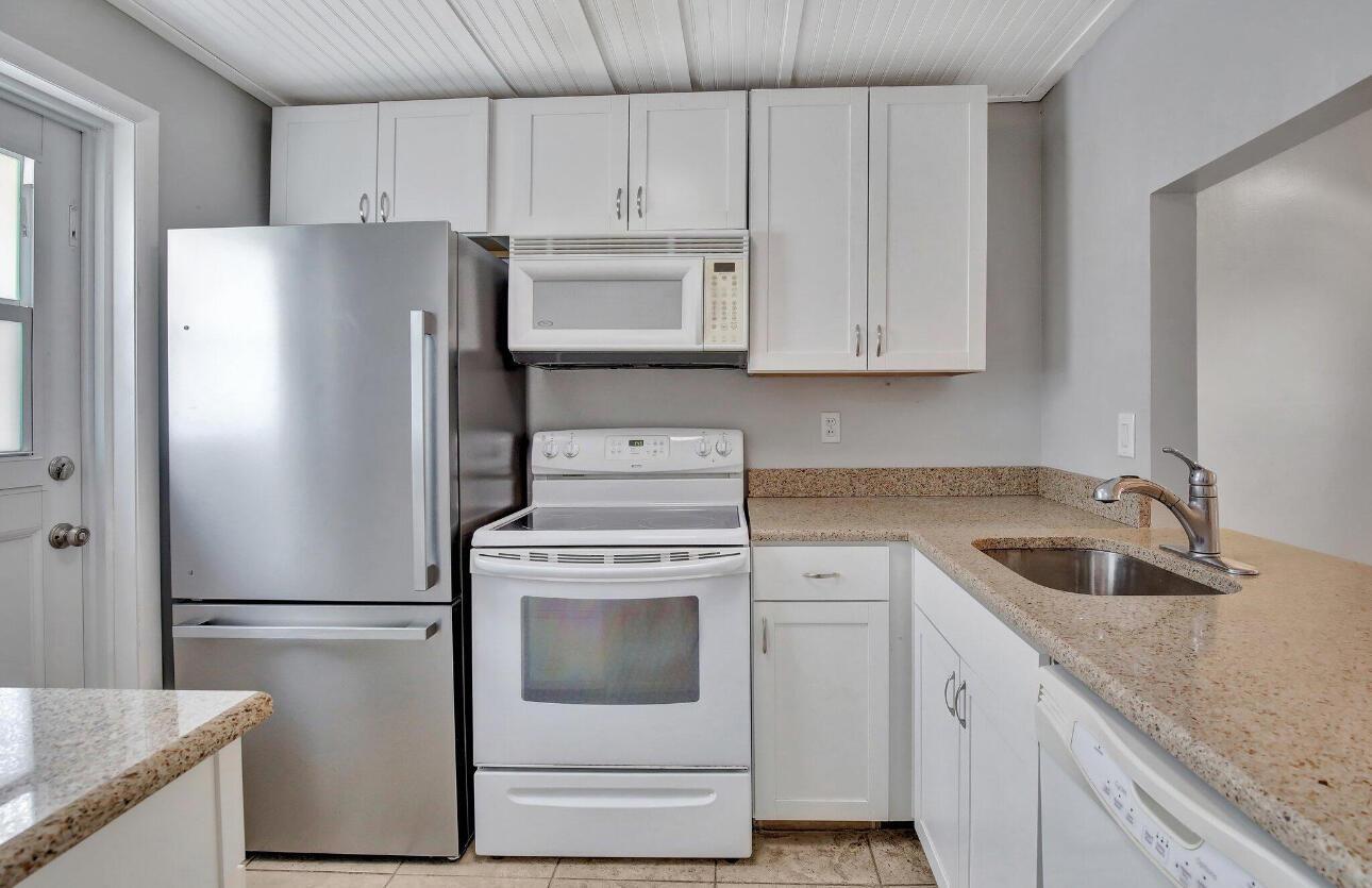 4025 N Federal Highway 212a, Oakland Park, FL 33308, Oakland Park - Photo 2