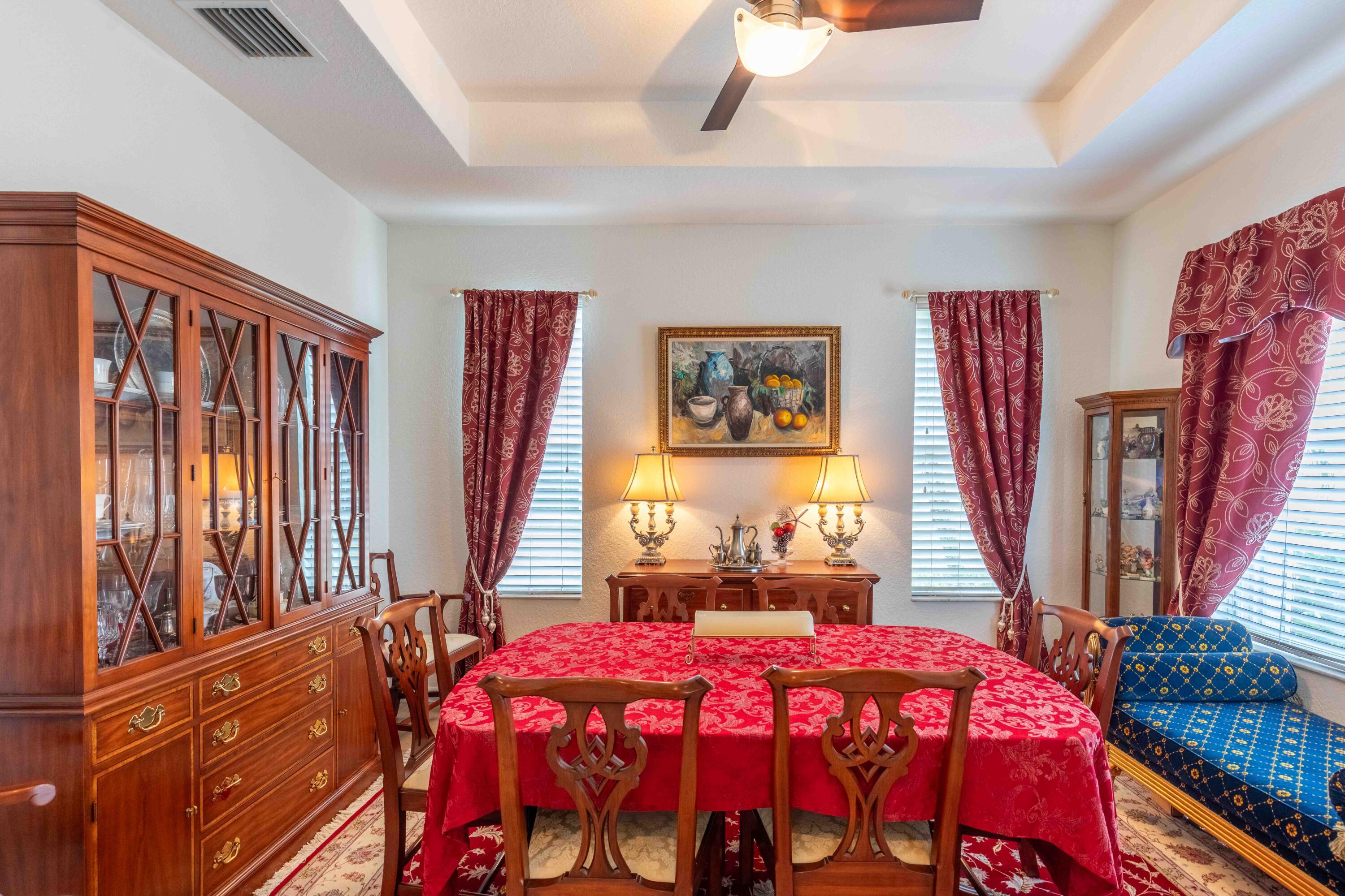 4376 NW Oakbrook Circle, Jensen Beach, FL 34957, Jensen Beach - Photo 4