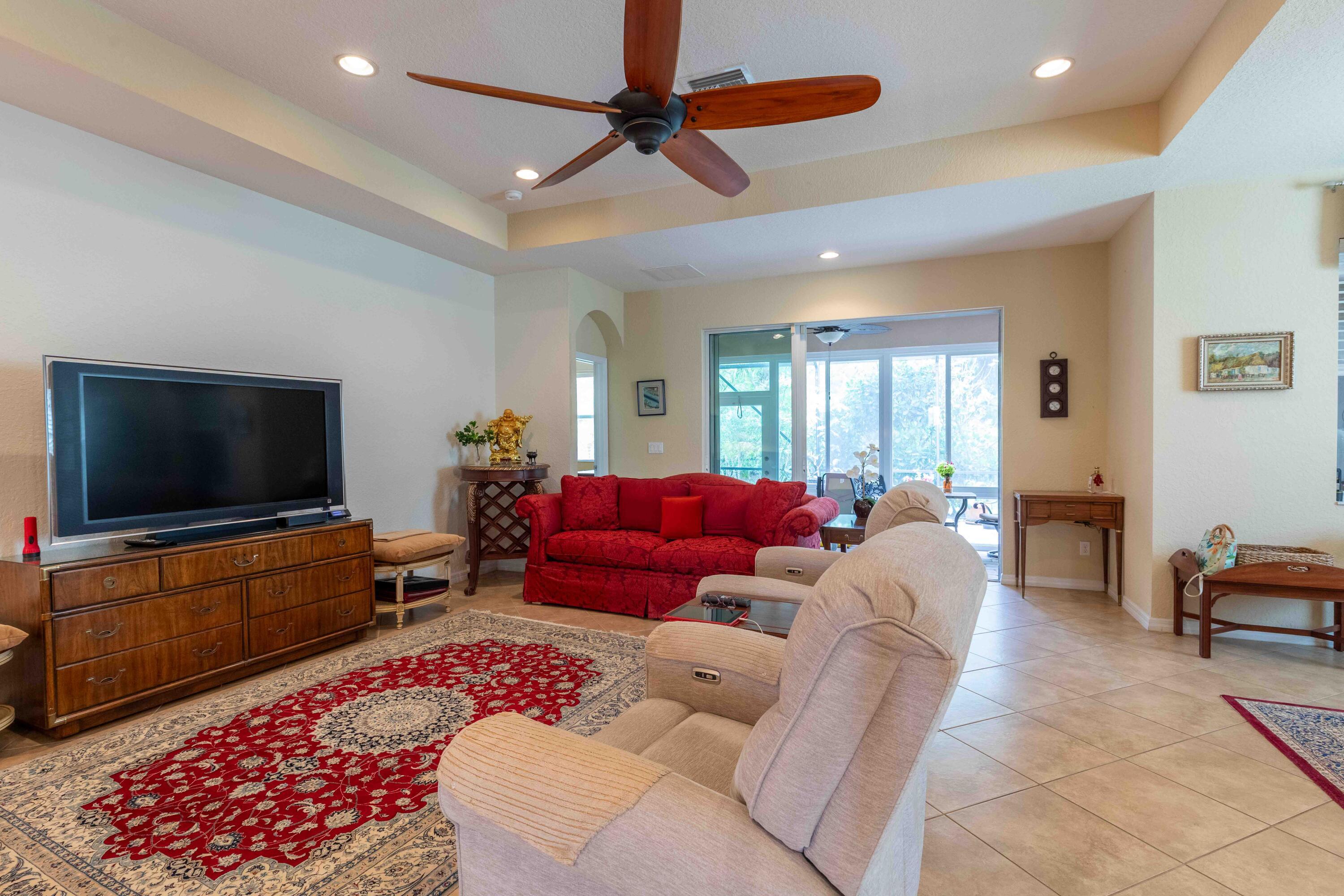 4376 NW Oakbrook Circle, Jensen Beach, FL 34957, Jensen Beach - Photo 2