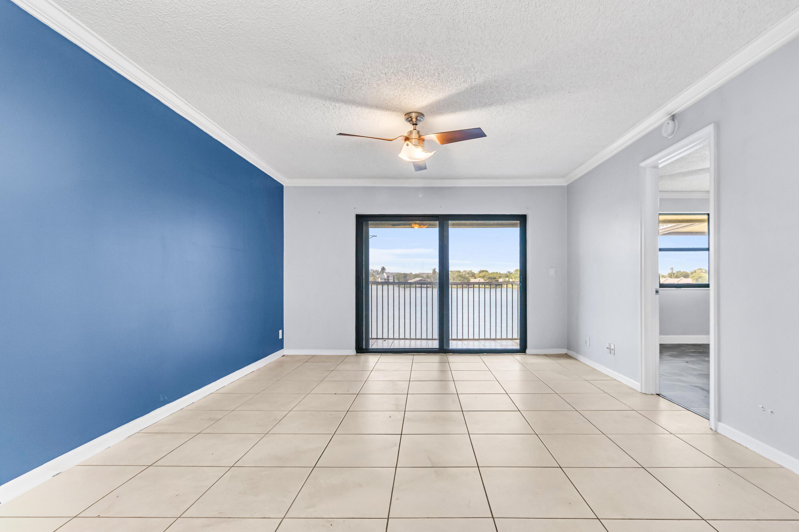 5510 Lakeside Drive 202, Margate, FL 33063, Margate - Photo 5