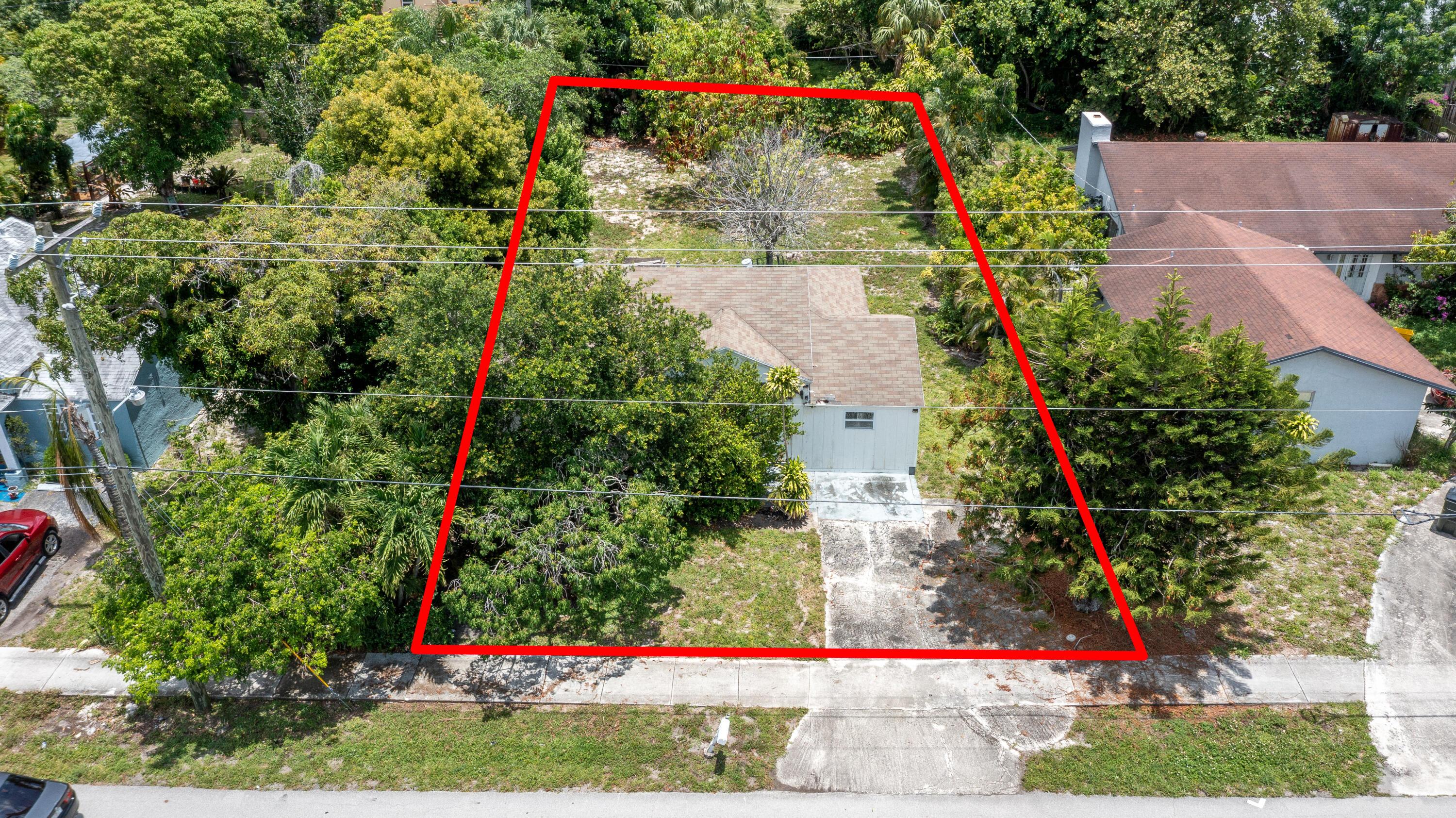 229 SW 4th Avenue, Delray Beach, FL 33444, Delray Beach - Photo 2