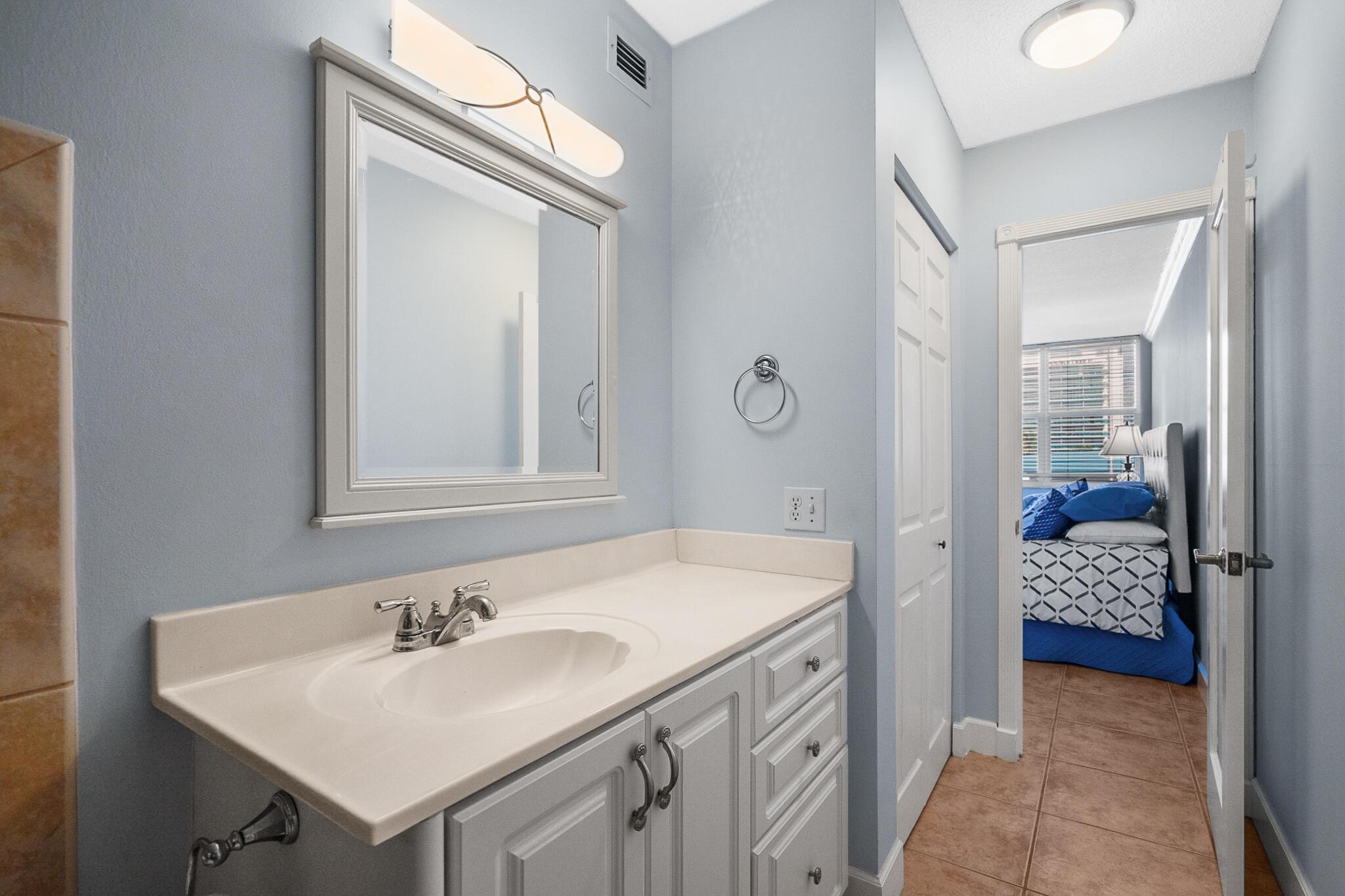 1801 S Ocean Drive Unit 332, Hallandale Beach, FL 33009, Hallandale Beach