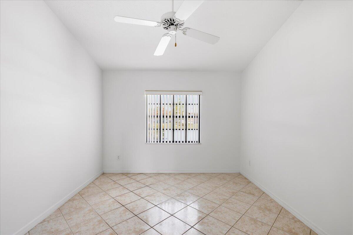 1902 SE Gaskins Circle, Port St. Lucie, FL 34952, Port St. Lucie - Photo 4