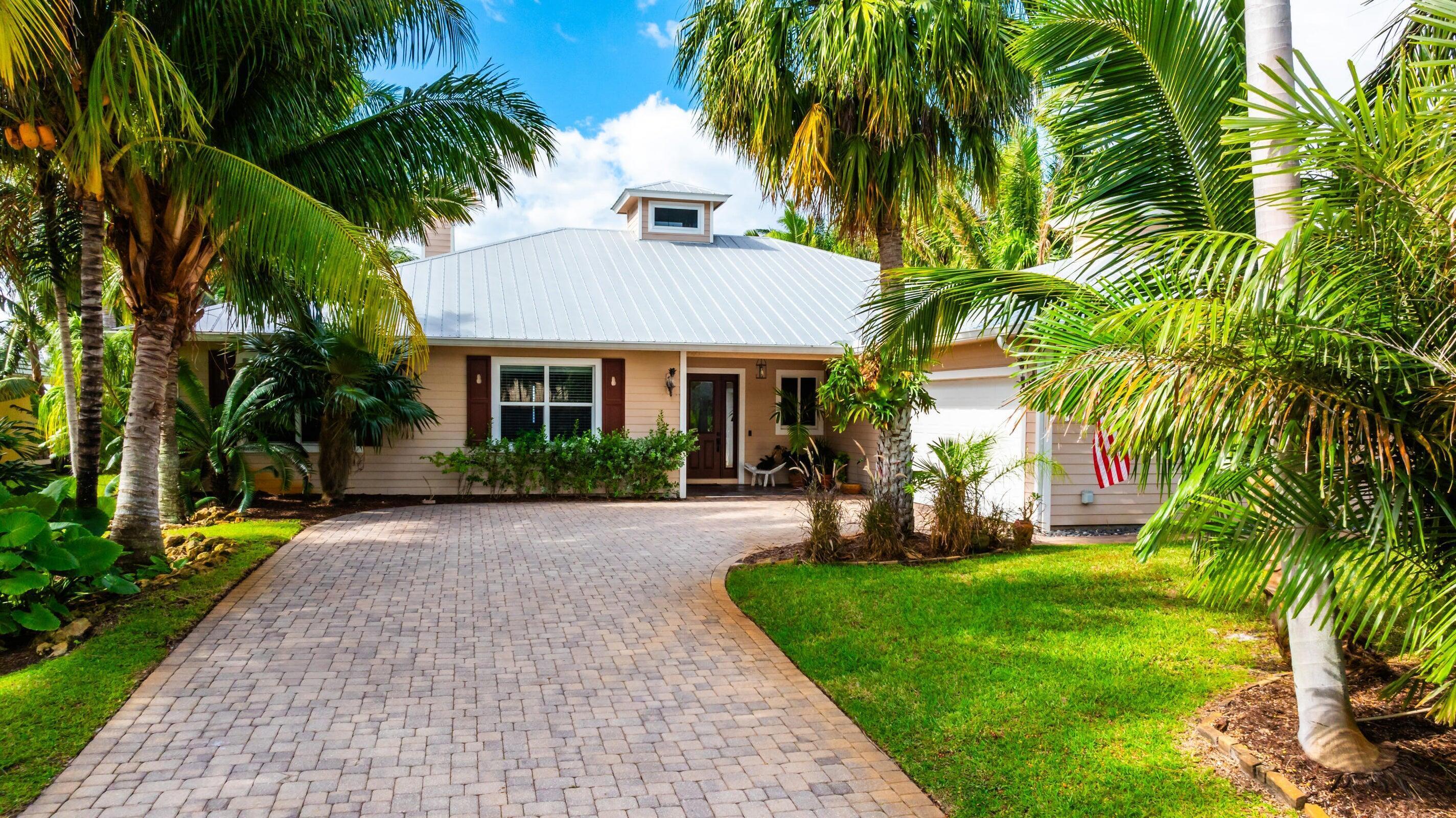 2672 NW South Shore Road, Stuart, FL 34994, Stuart - Photo 2