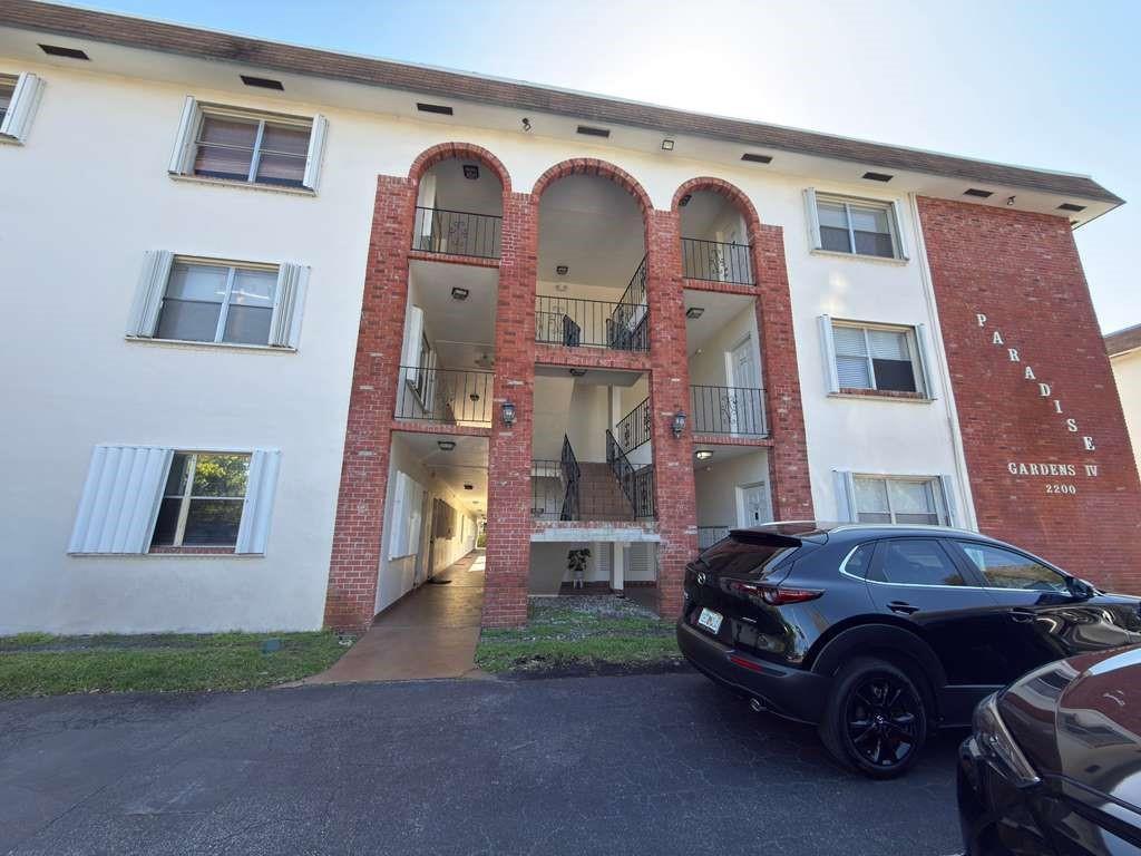 2200 Taylor Street 104, Hollywood, FL 33020, Hollywood