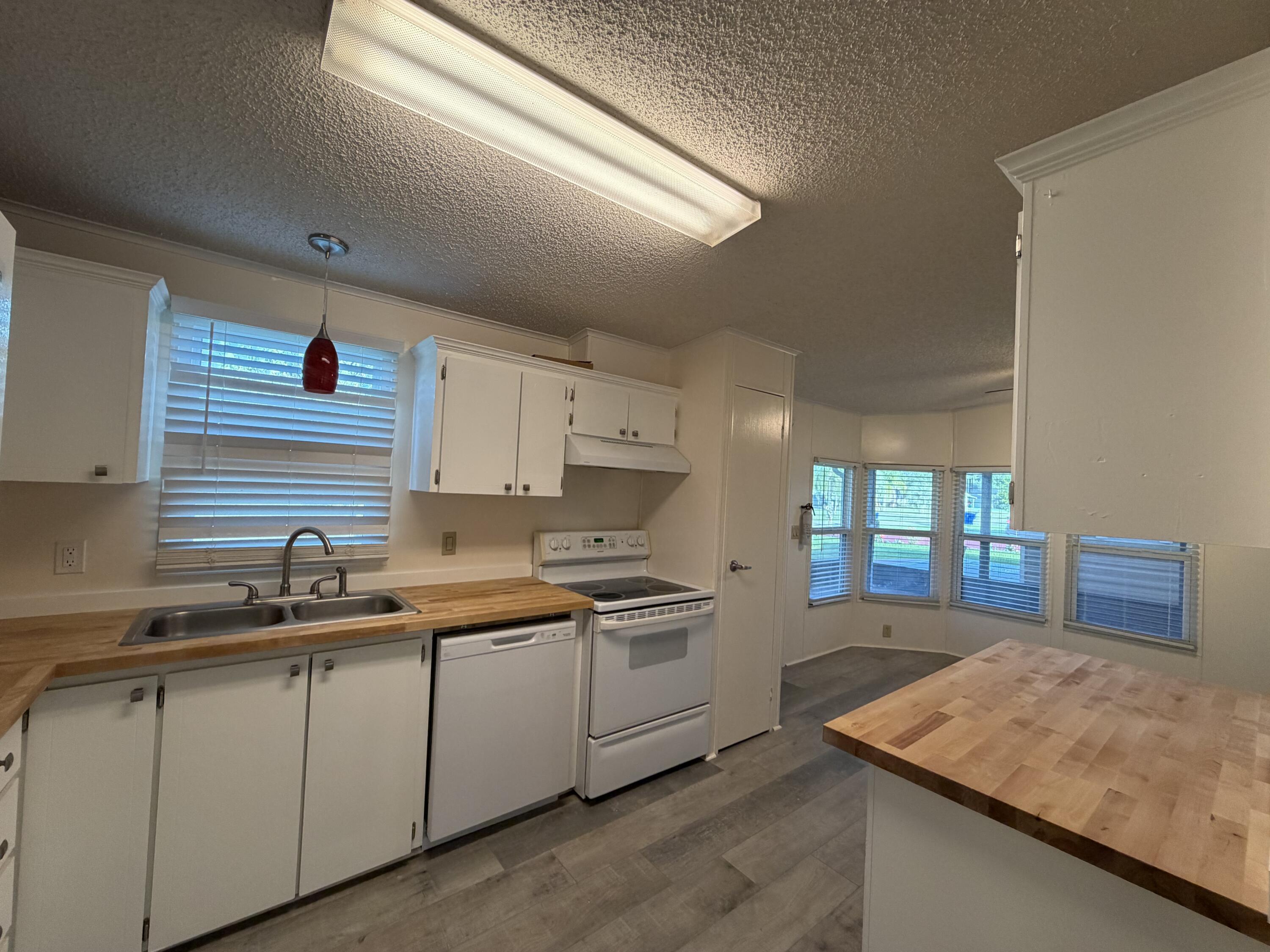 340 Hickory Ridge Drive, Sebring, FL 33876, Sebring - Photo 4