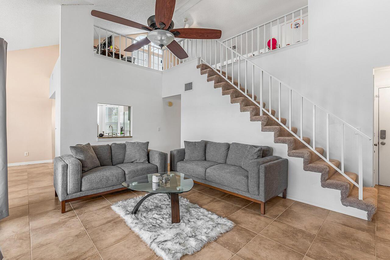 1965 Westminster Circle 6, Vero Beach, FL 32966, Vero Beach - Main