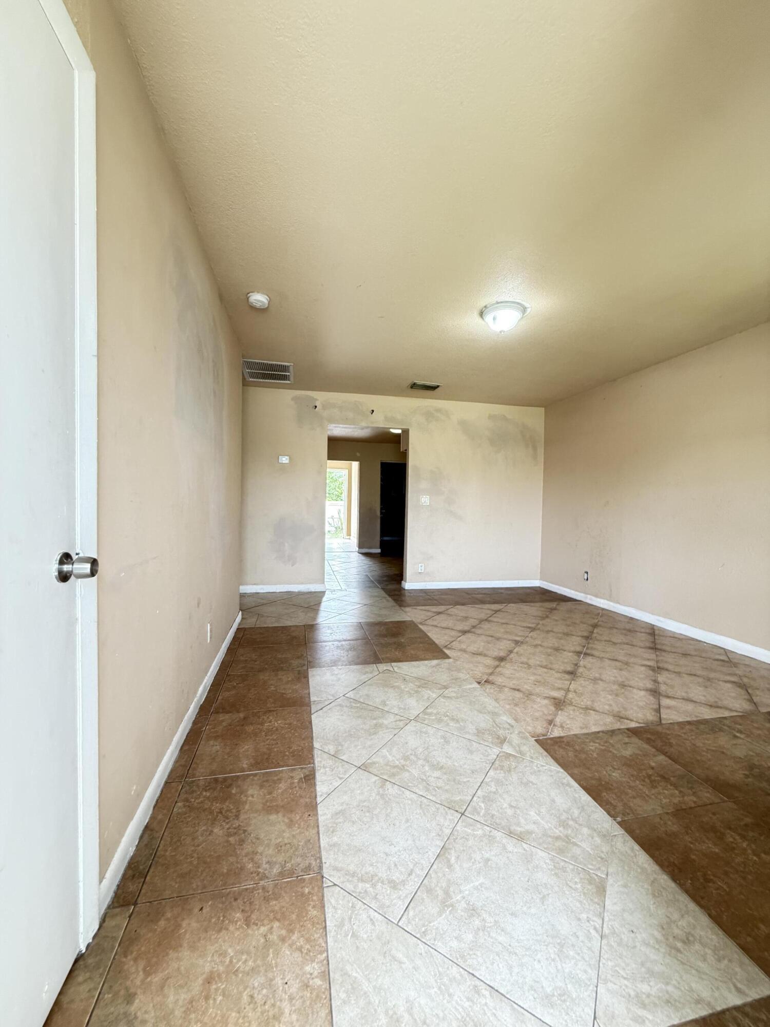 3243 Grove Road, Boynton Beach, FL 33435, Boynton Beach - Photo 3
