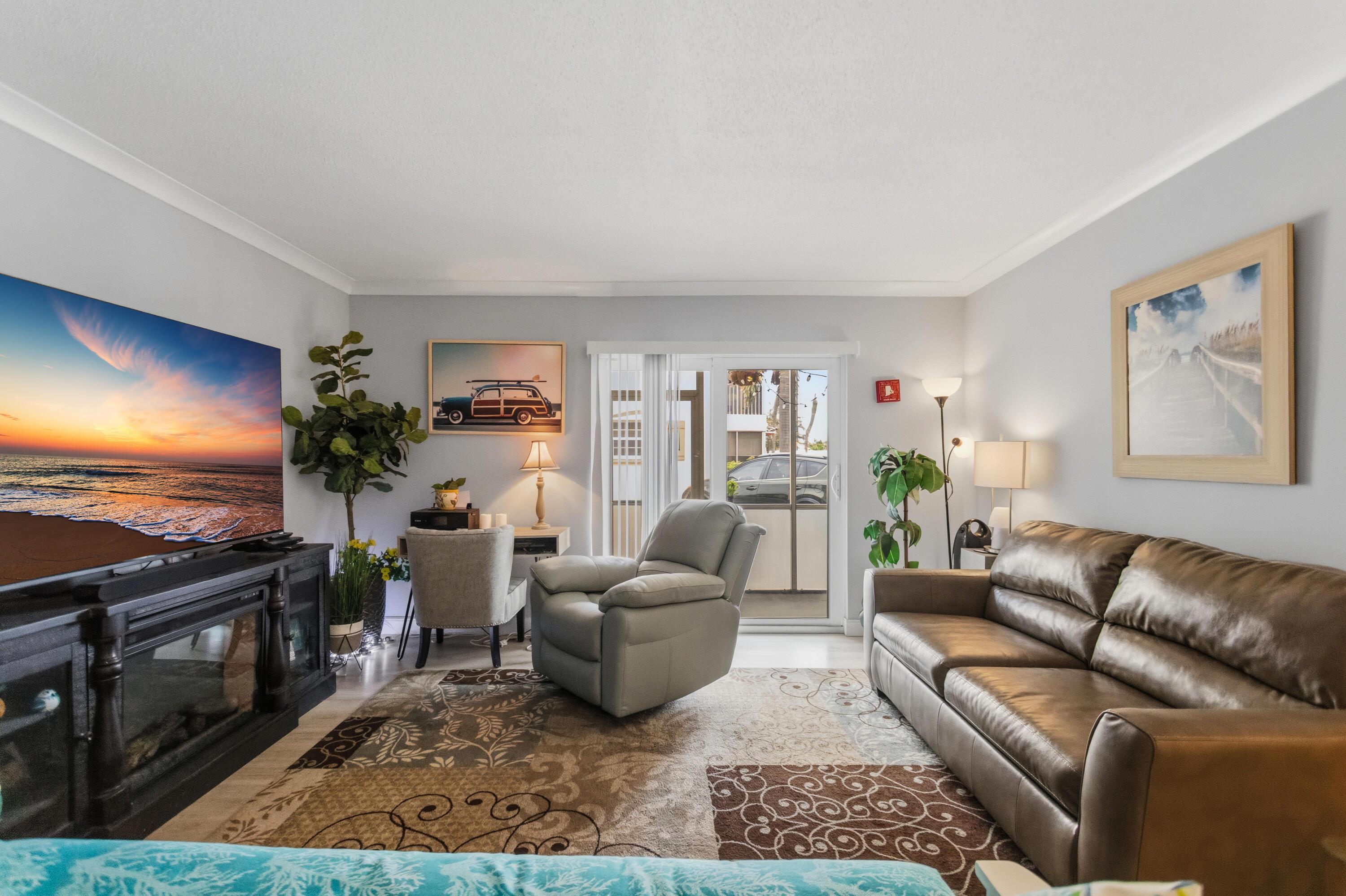 101 E Mcnab Road 408, Pompano Beach, FL 33060, Pompano Beach - Photo 3