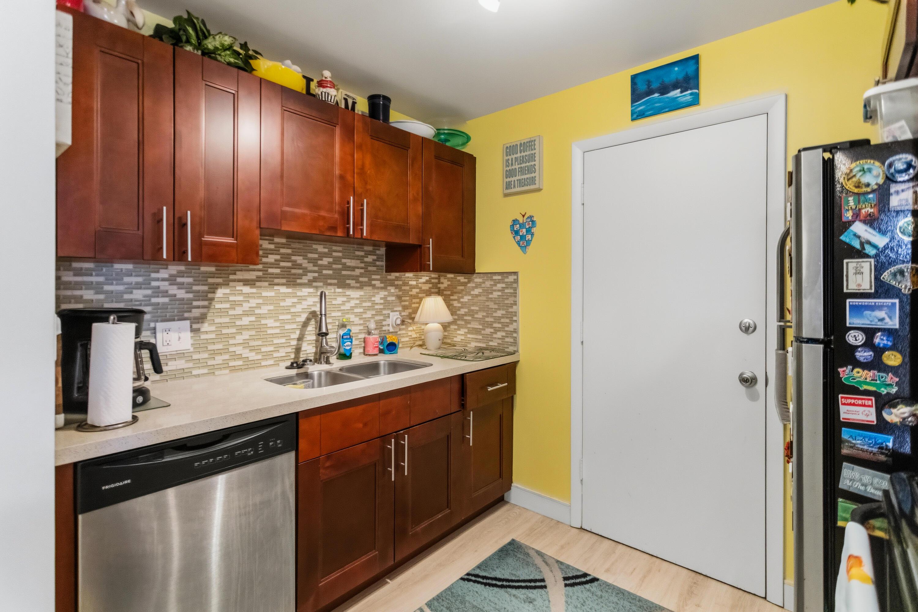 101 E Mcnab Road 408, Pompano Beach, FL 33060, Pompano Beach - Photo 5