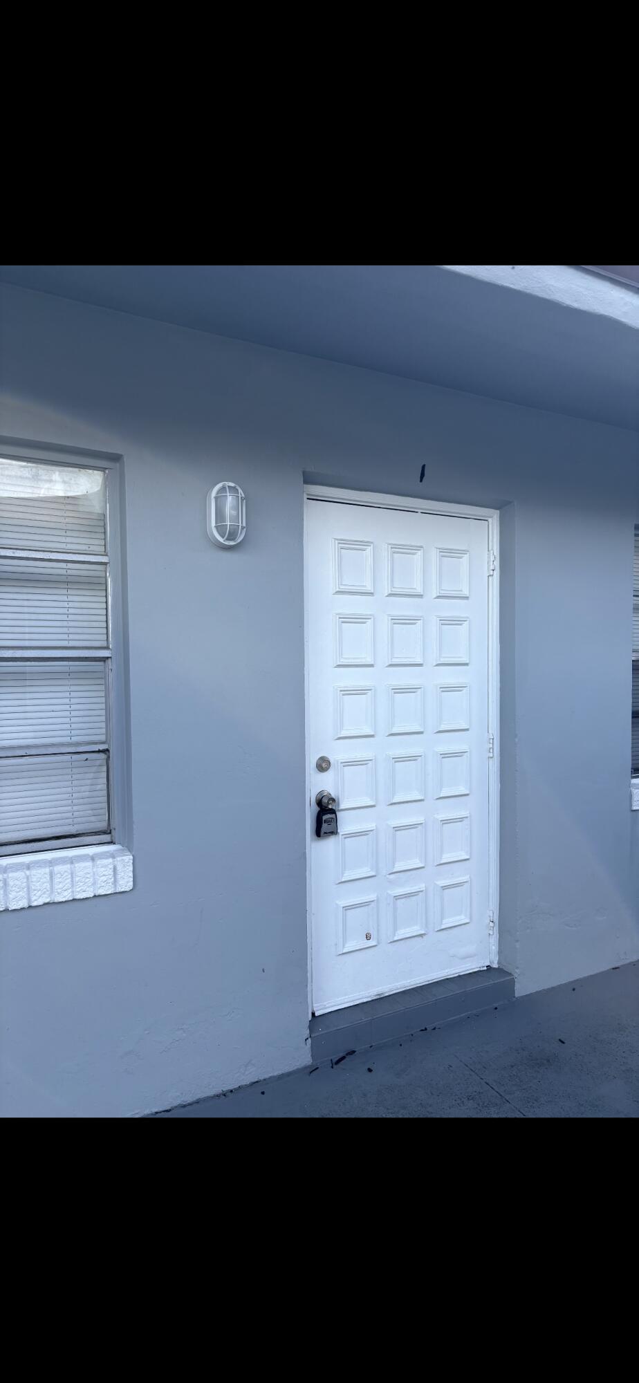 4031 NW 30th Terrace 1, Lauderdale Lakes, FL 33309, Lauderdale Lakes - Photo 5