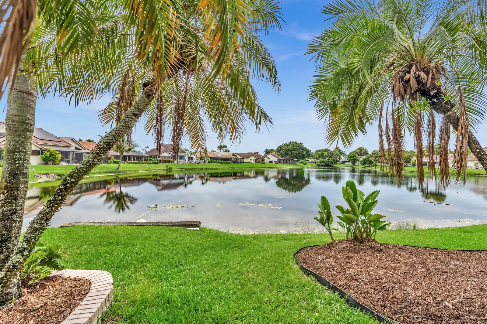 7640 NW 87th Avenue, Tamarac, FL 33321, Tamarac - Photo 4