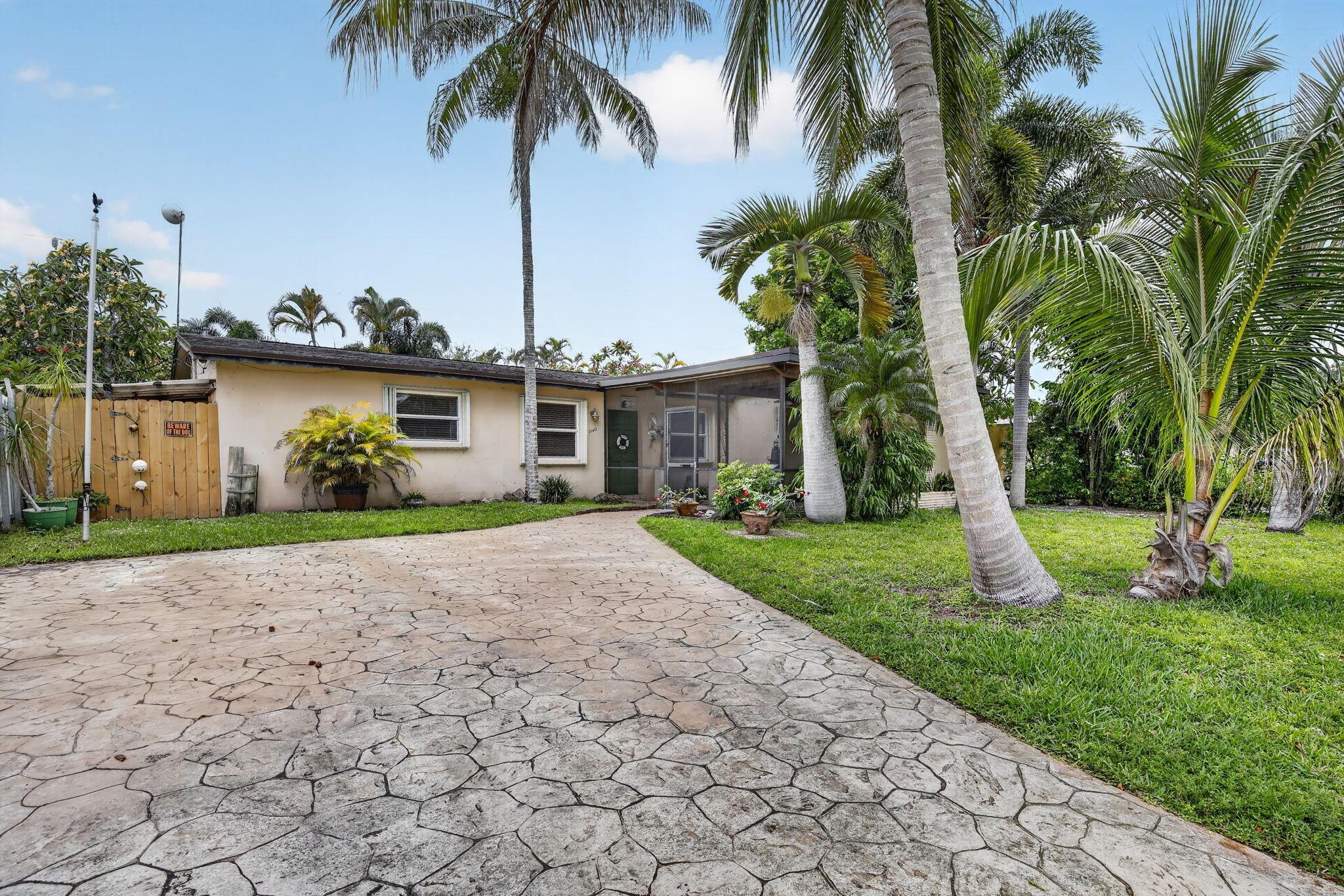 7140 Meade Street, Hollywood, FL 33024, Hollywood