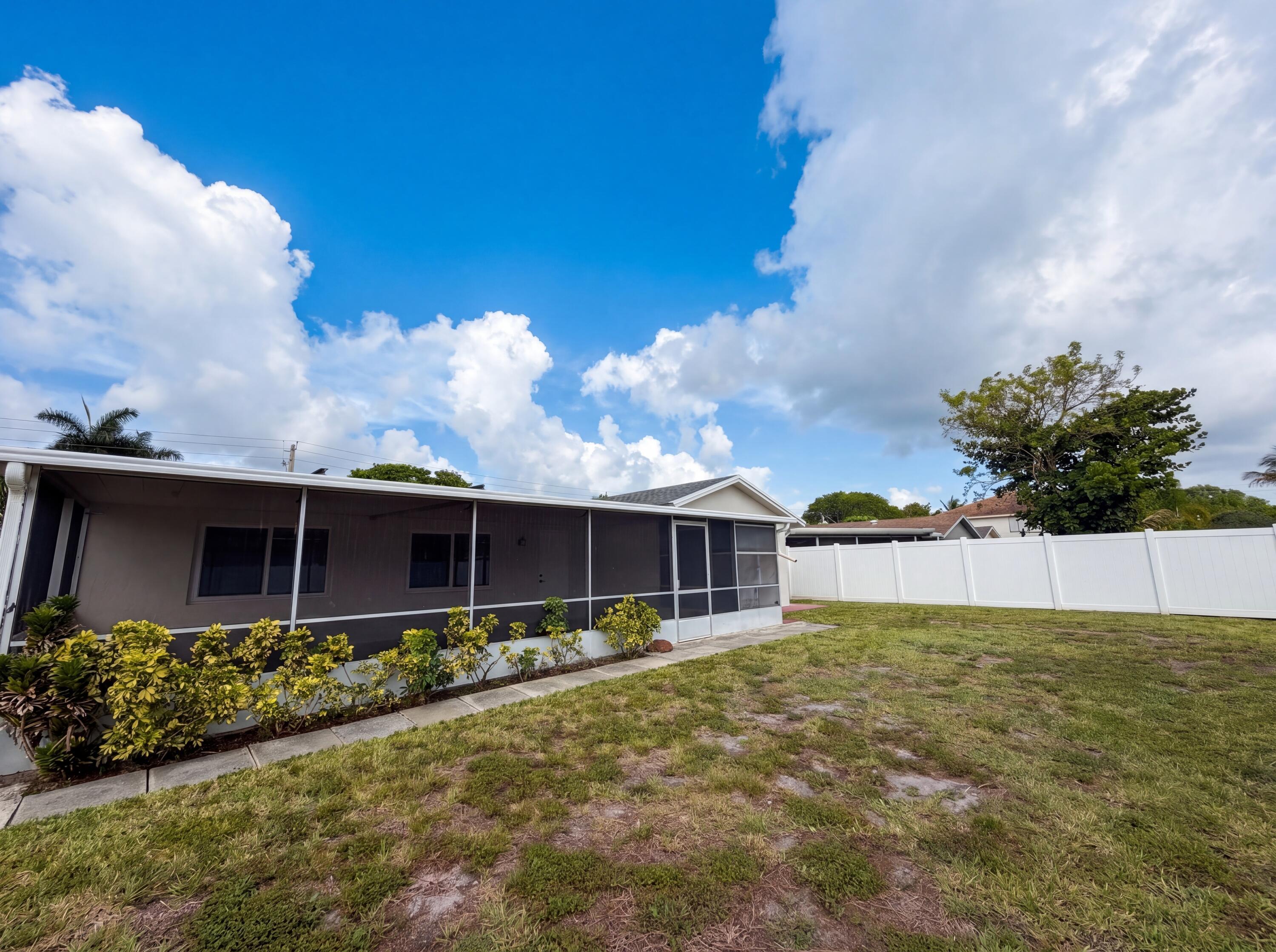 9605 NW 81st, Tamarac, FL 33321, Tamarac - Photo 5