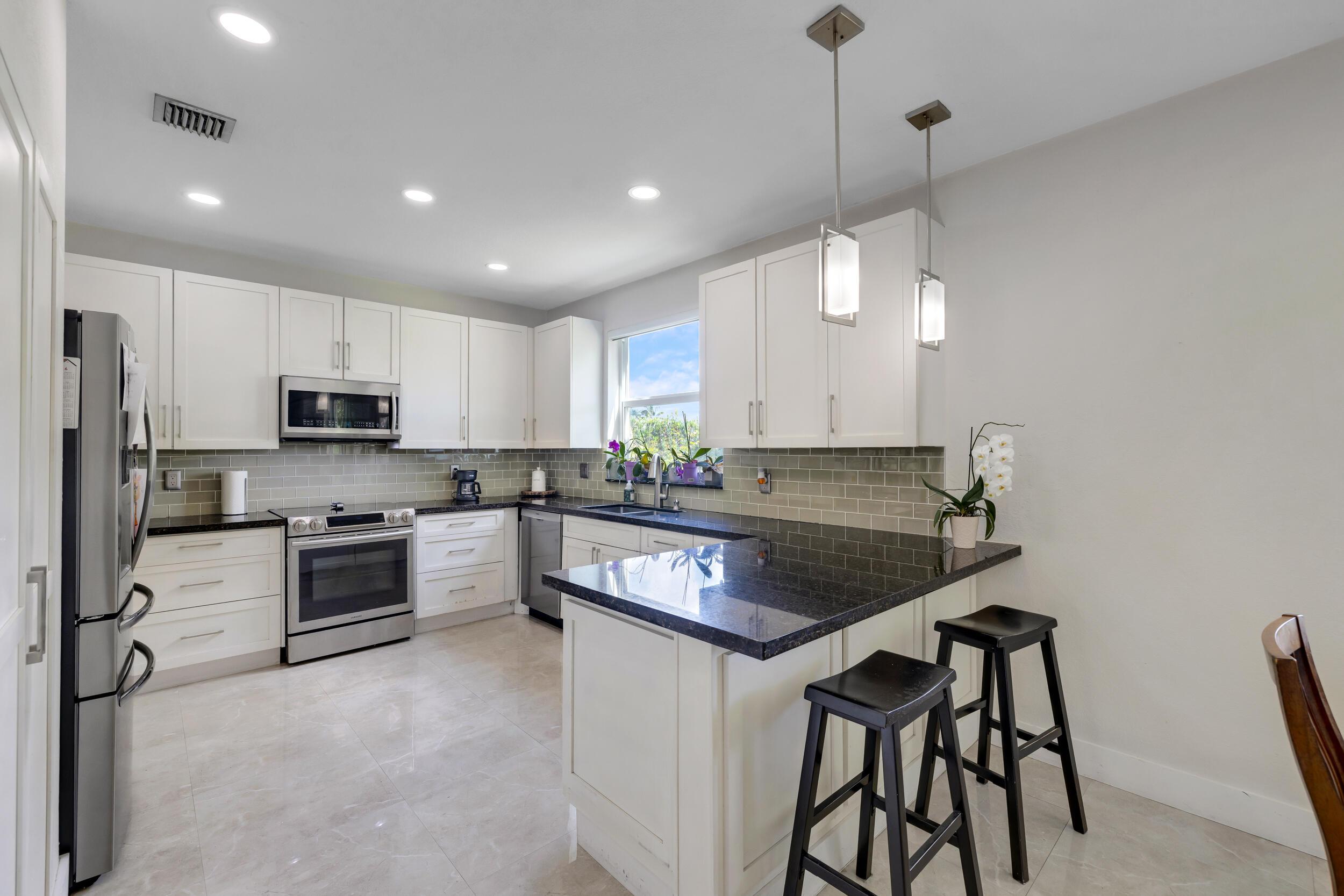 16773 NW 16th Street, Pembroke Pines, FL 33028, Pembroke Pines - Photo 4