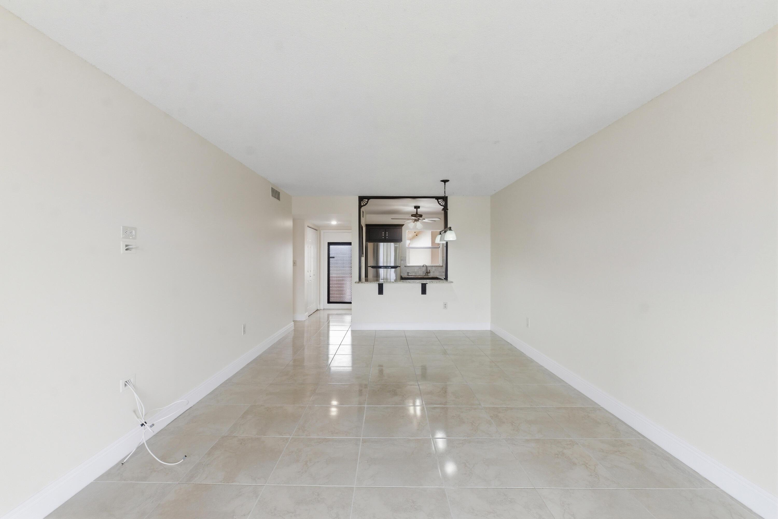 2651 E Sunrise Lakes Drive E 308, Sunrise, FL 33322, Sunrise - Photo 5