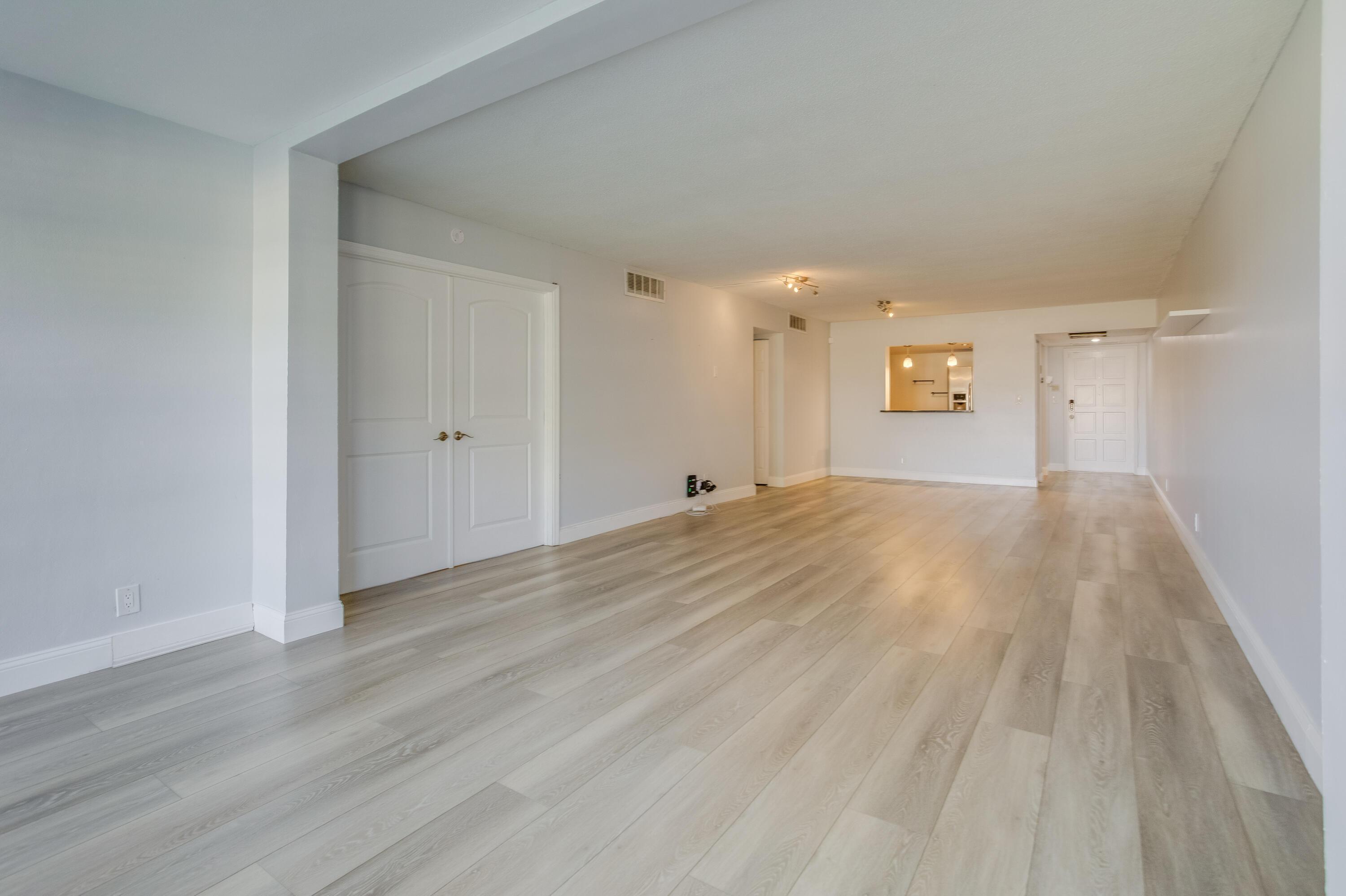 2651 S Course Drive 109, Pompano Beach, FL 33069, Pompano Beach - Photo 4