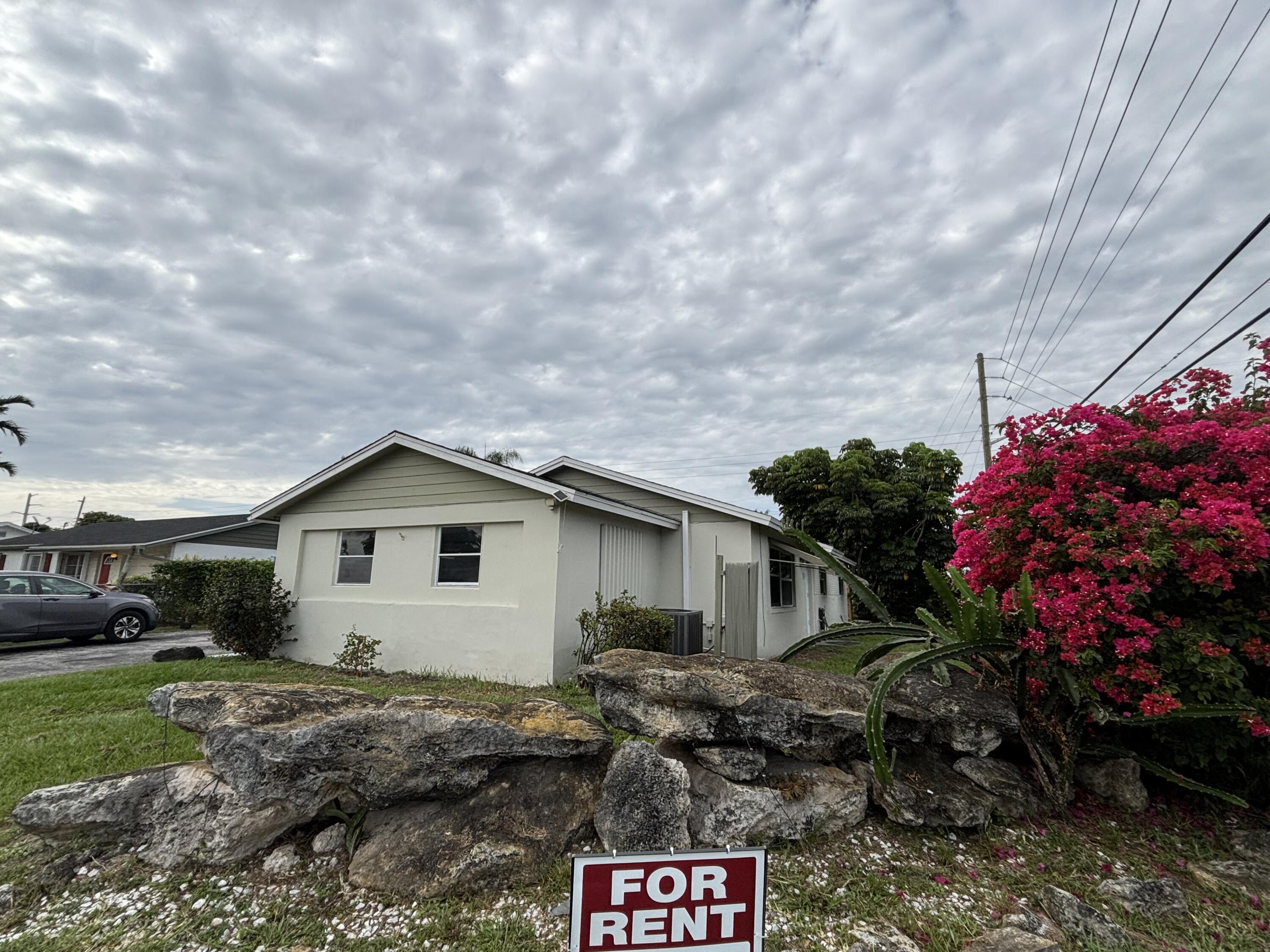 462 S Haverhill Road, West Palm Beach, FL 33415, West Palm Beach - Photo 2
