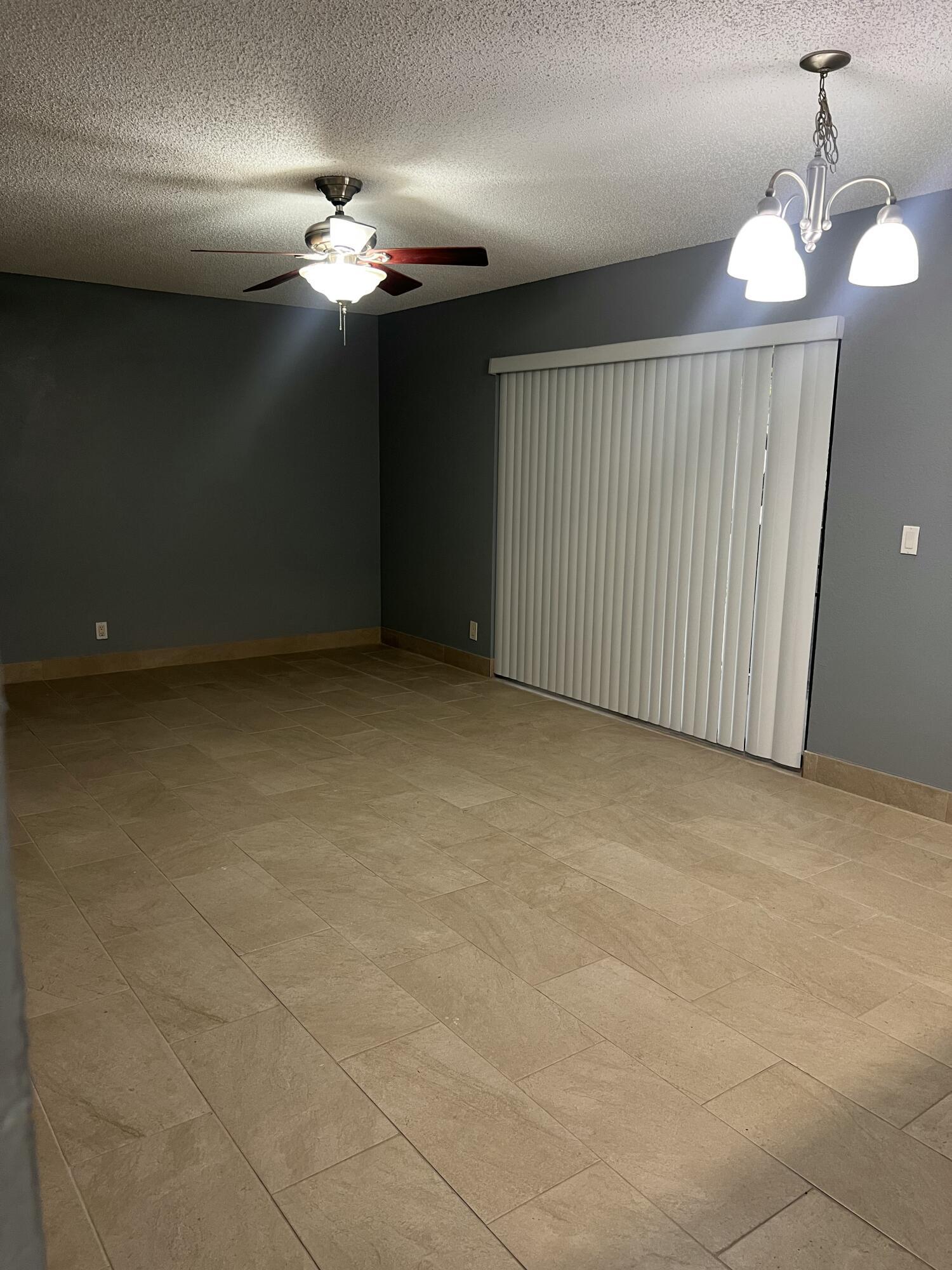 1661 E Balfour Point Drive E, West Palm Beach, FL 33411, West Palm Beach - Photo 4