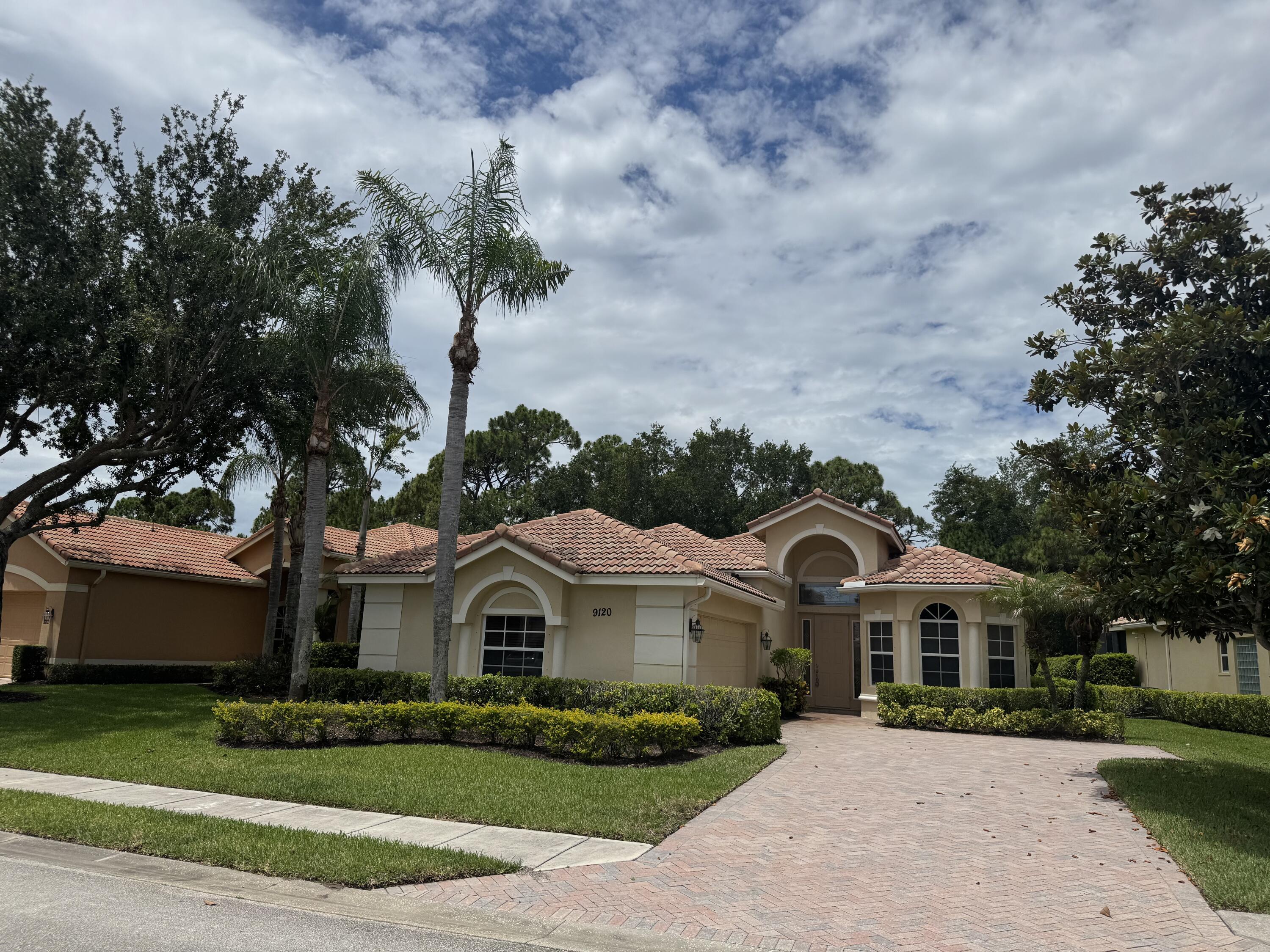 9120 Pumpkin Ridge, Port St. Lucie, FL 34986, Port St. Lucie - Photo 3