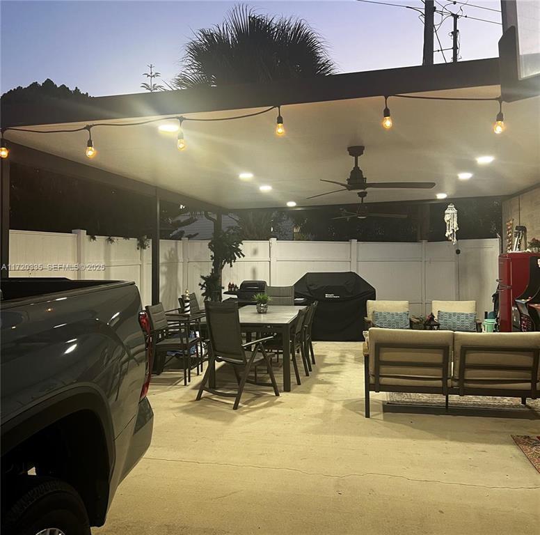 8564 SW 15th Court, Davie, FL 33324, Davie - Photo 4
