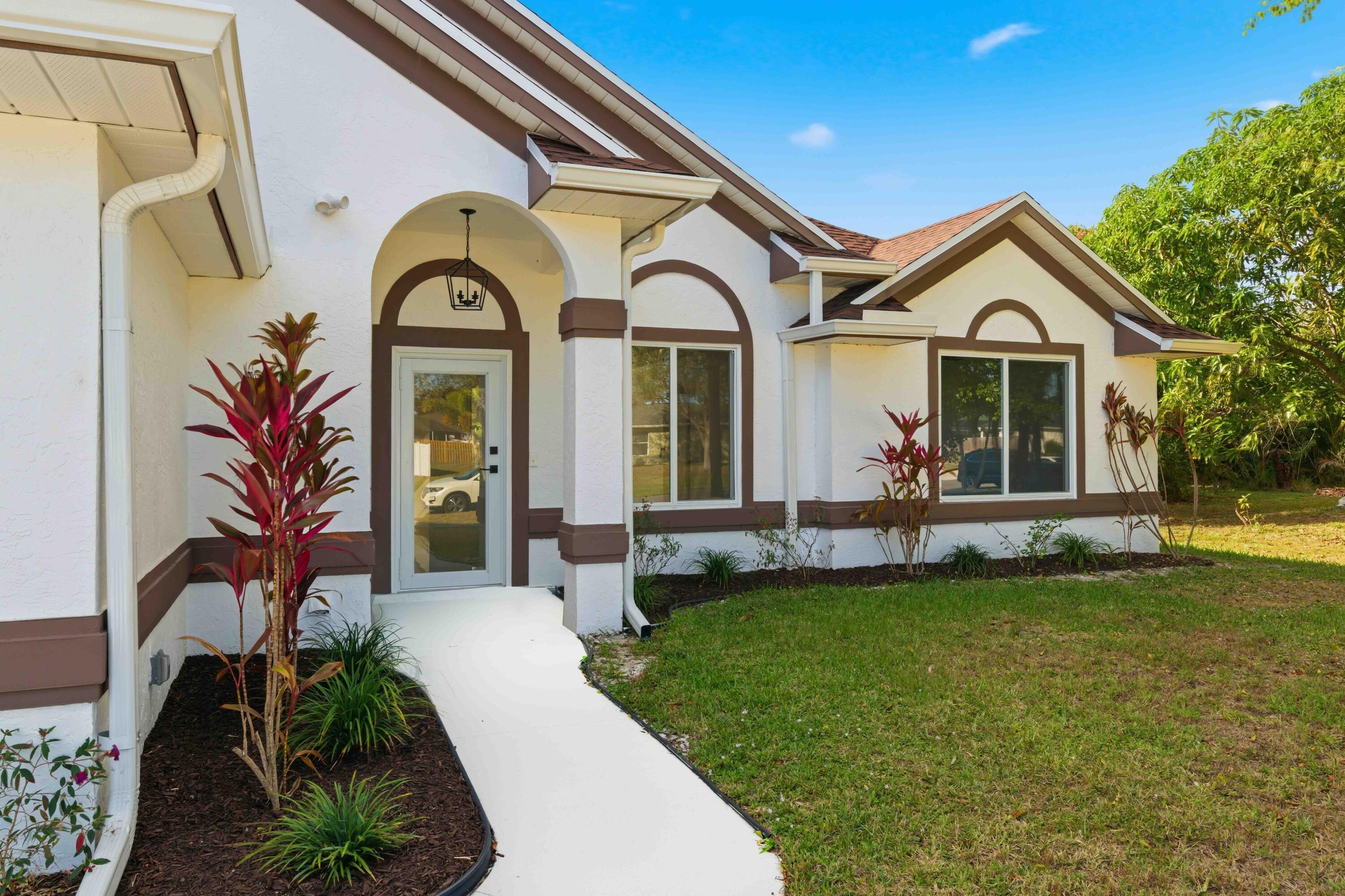 3031 SE Galt Circle, Port St. Lucie, FL 34984, Port St. Lucie - Photo 4
