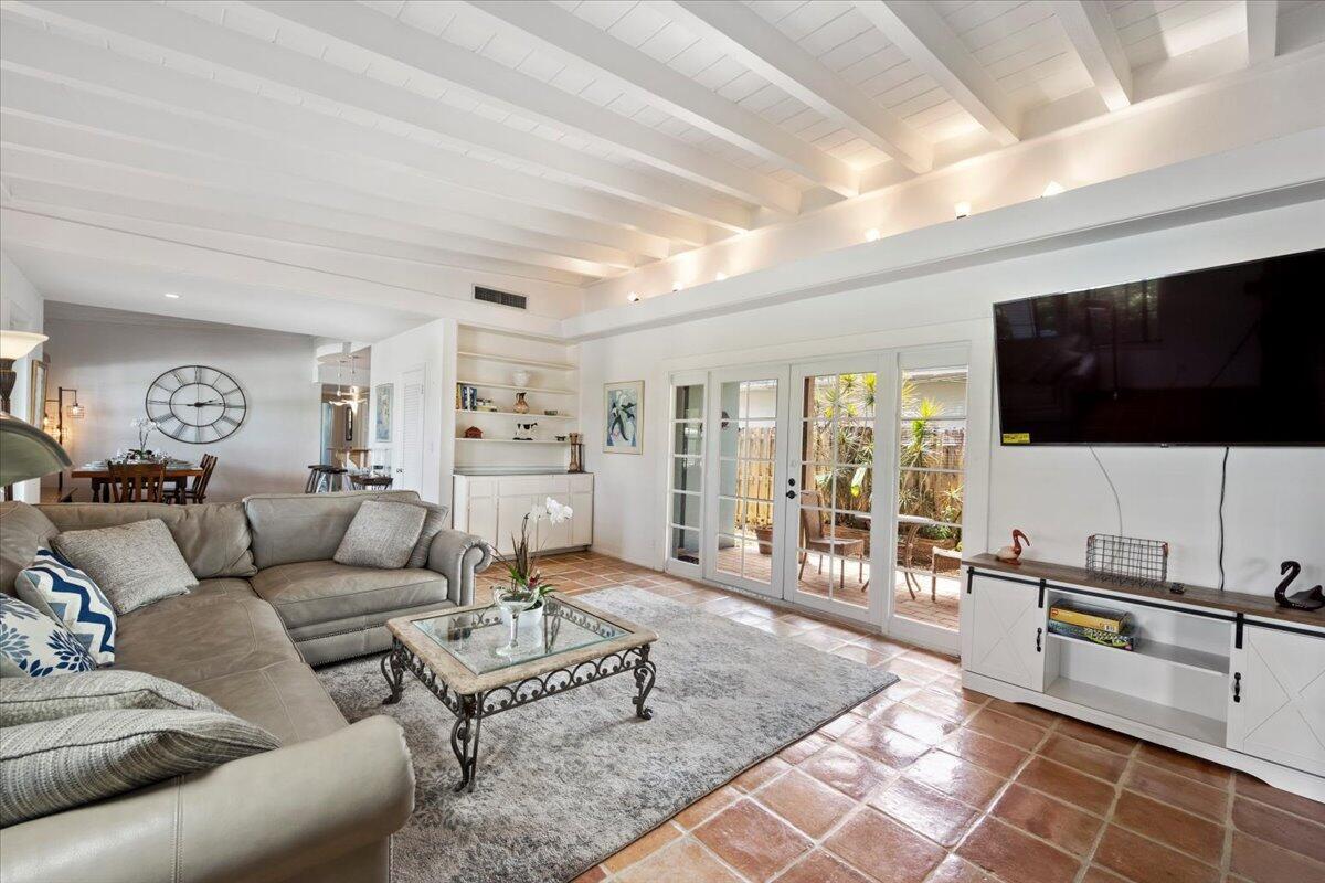 2201 N Lakeside Drive, Lake Worth Beach, FL 33460, Lake Worth Beach - Photo 5