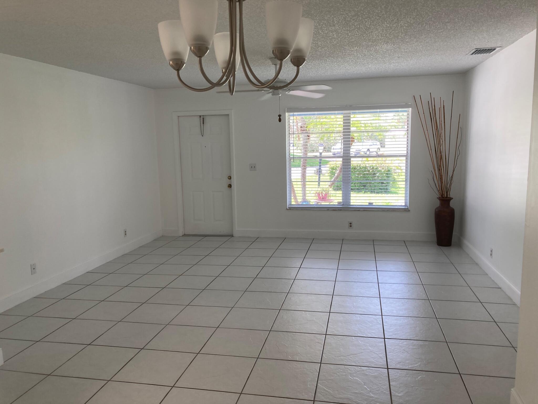 9627 SE Crest Court, Hobe Sound, FL 33455, Hobe Sound - Photo 5