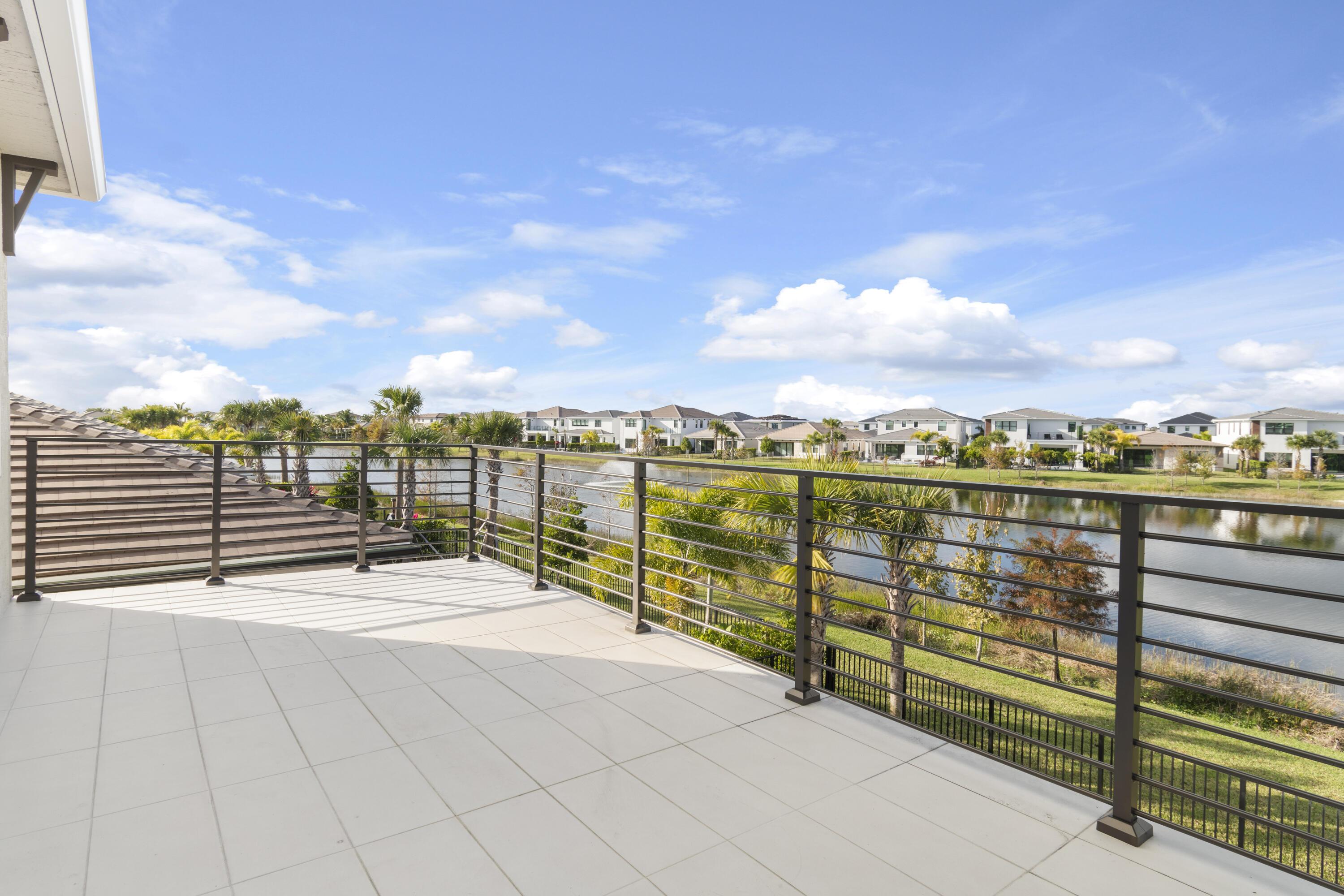 12510 Solano Bay Circle, Palm Beach Gardens, FL 33412, Palm Beach Gardens - Photo 2