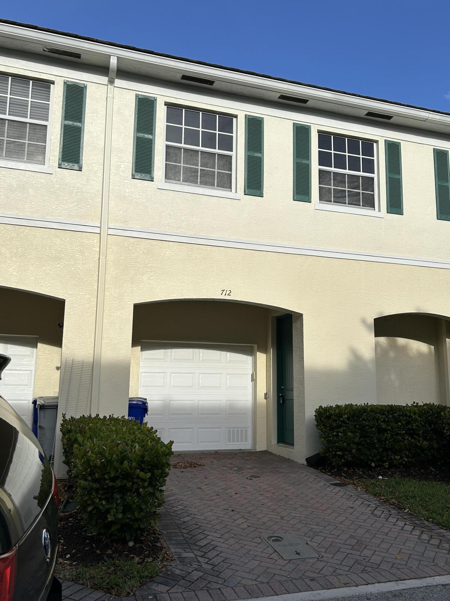 712 SW 2nd Terrace, Pompano Beach, FL 33060, Pompano Beach - Photo 2