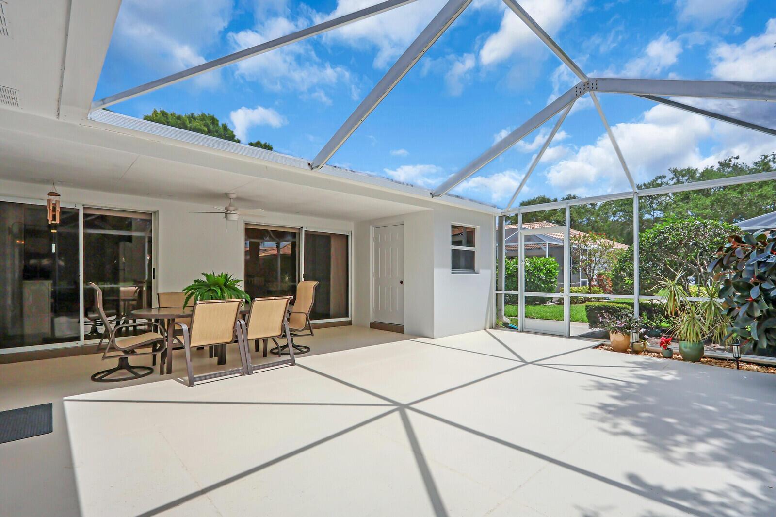 7904 Chapman Oak Court, Palm Beach Gardens, FL 33410, Palm Beach Gardens - Photo 4