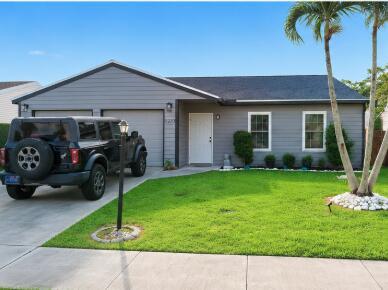 5223 W Canal Cir Circle W, Lake Worth, FL 33467, Lake Worth