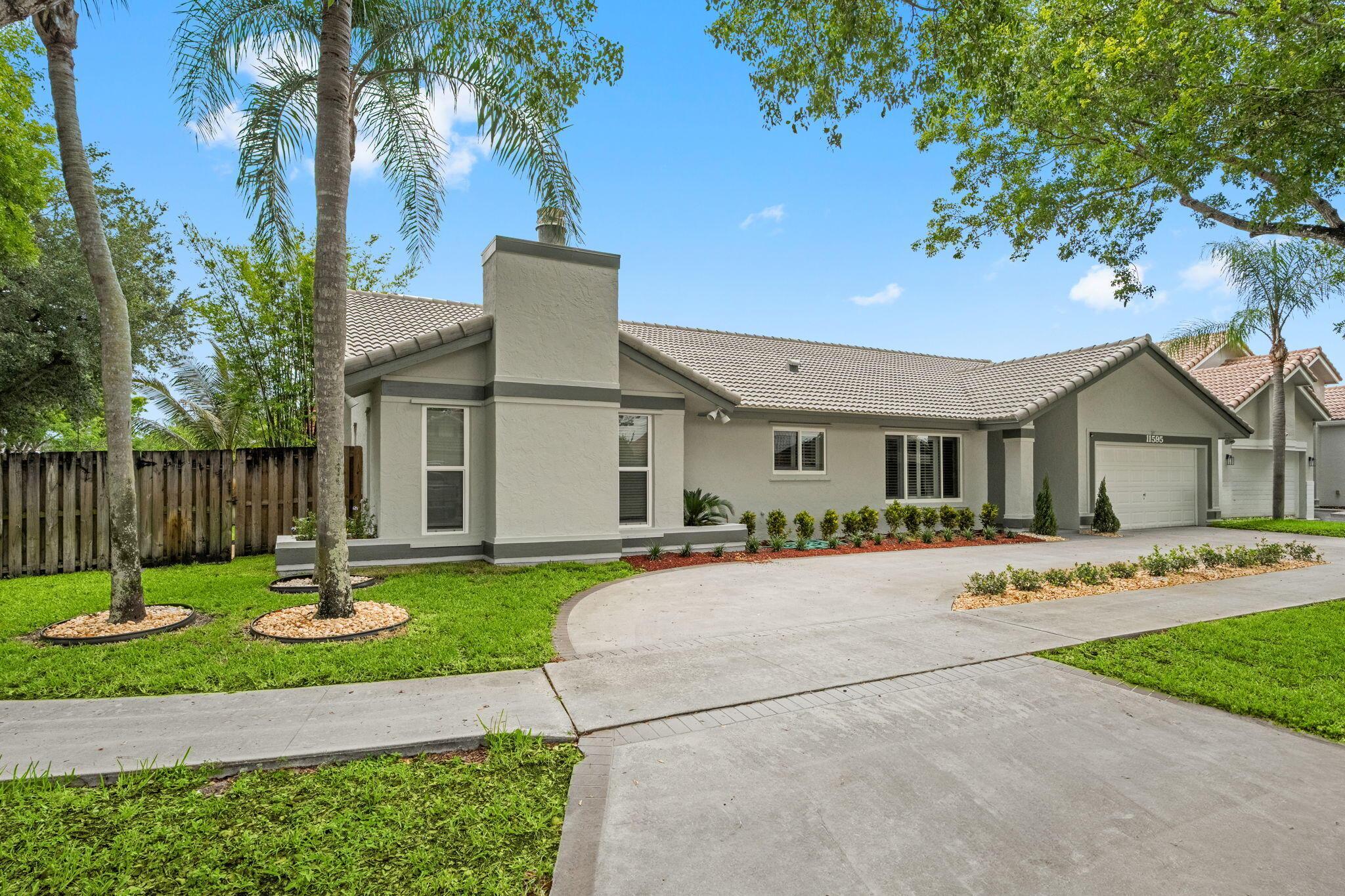 11595 S Quayside Drive, Cooper City, FL 33026, Cooper City - Photo 2