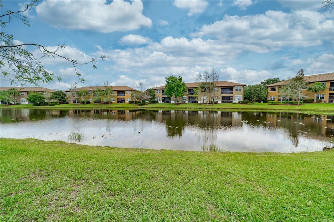 8012 NW 128th Lane, Parkland, FL 33076, Parkland - Photo 5