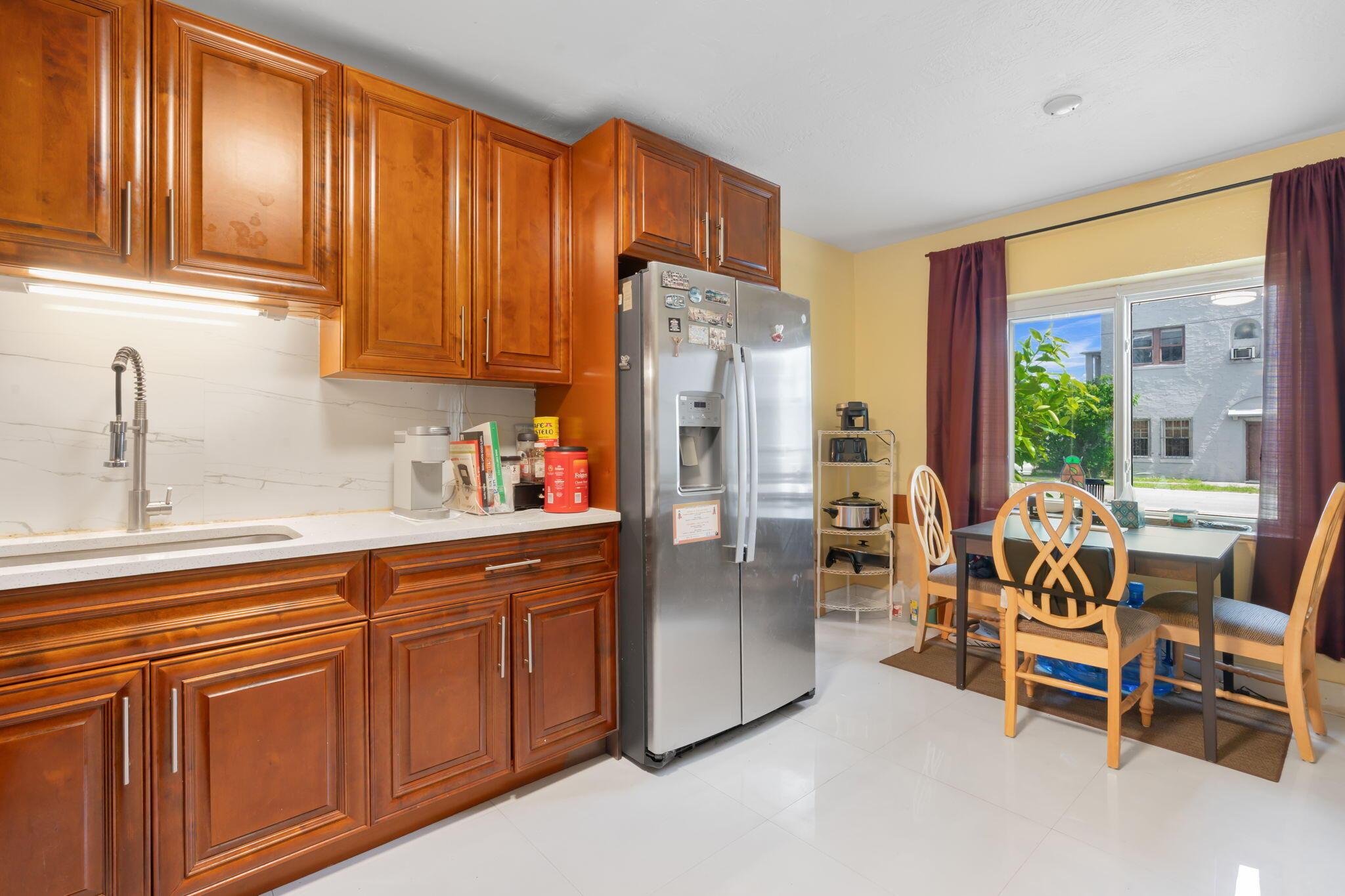 2126 Washington Street, Hollywood, FL 33020, Hollywood - Photo 3