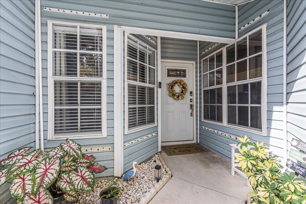 3801 Island Club Circle E, Lake Worth, FL 33462, Lake Worth - Photo 4