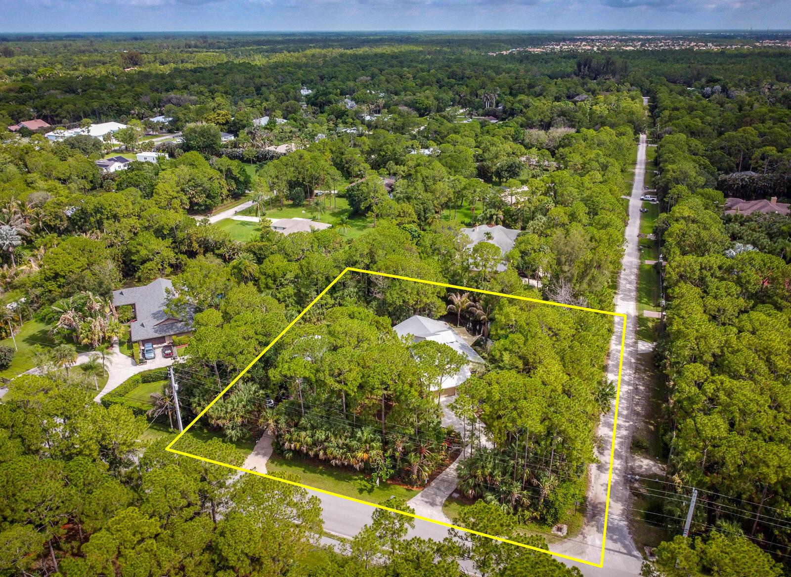 8259 155th Place N, Palm Beach Gardens, FL 33418, Palm Beach Gardens - Photo 3