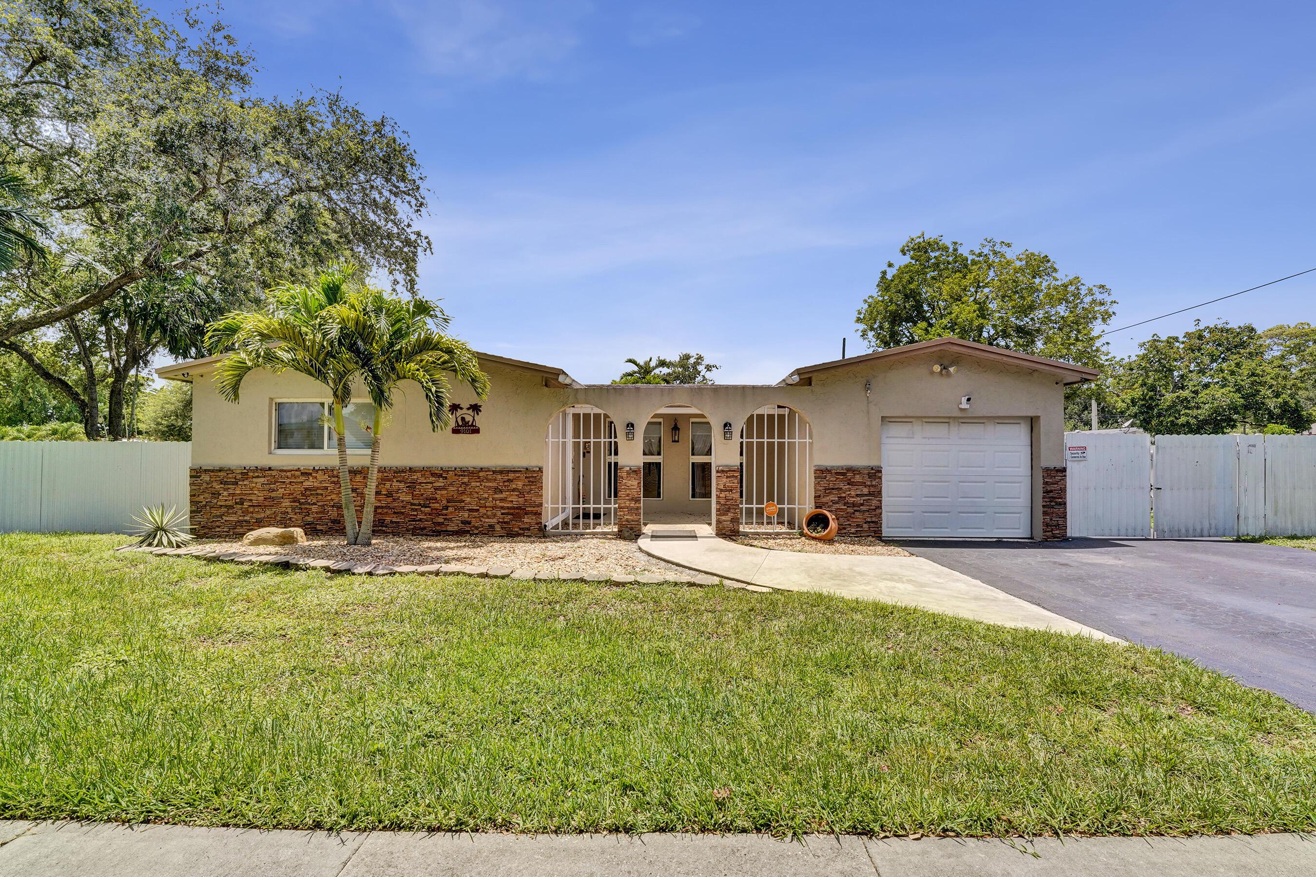 9101 SW 52nd Court, Cooper City, FL 33328, Cooper City - Photo 5