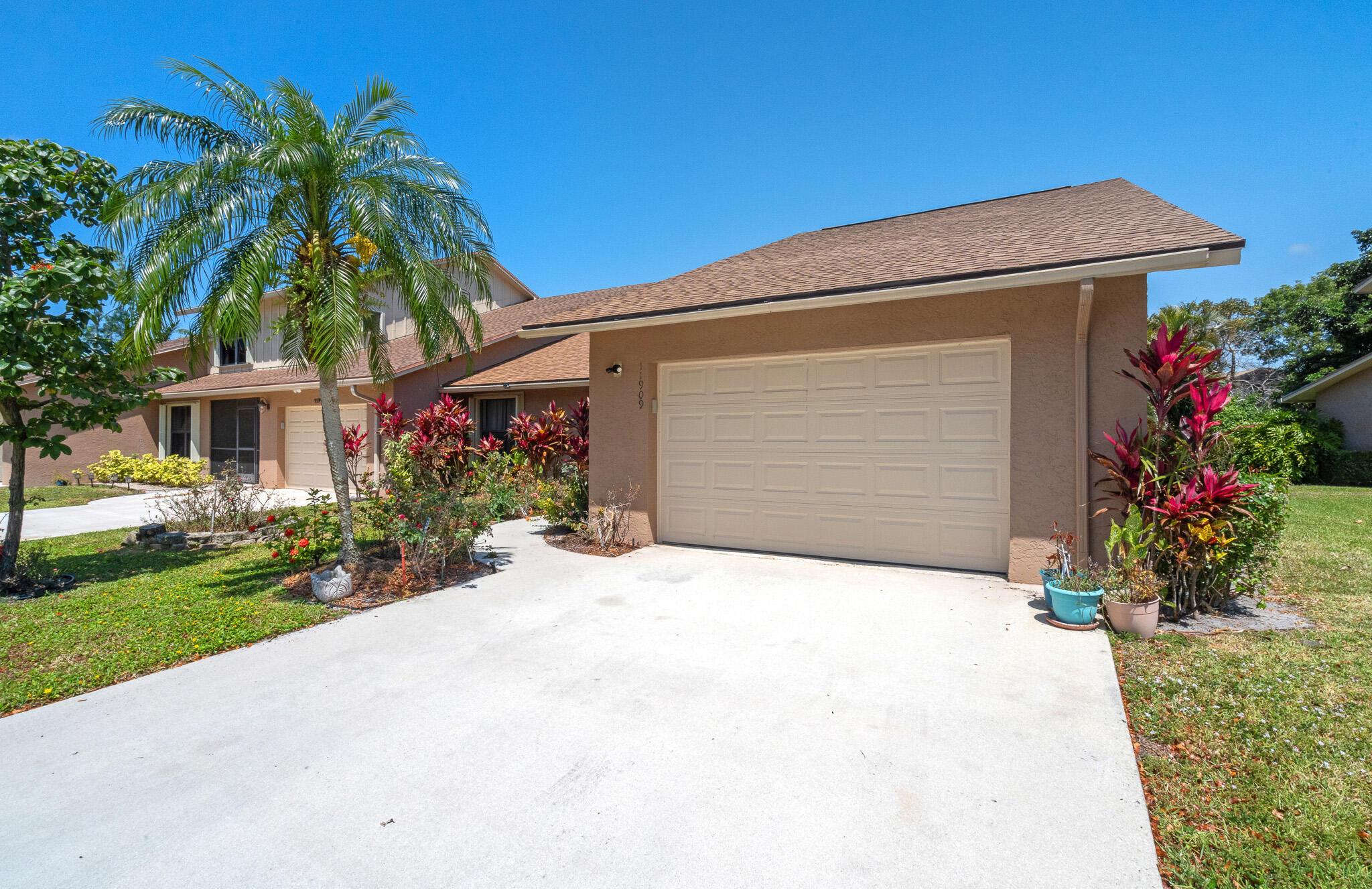 11909 Donlin Drive, Wellington, FL 33414, Wellington