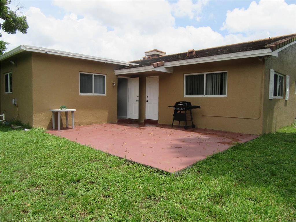 4100 NW 110th Avenue A-SOUTH, Coral Springs, FL 33065, Coral Springs - Photo 4