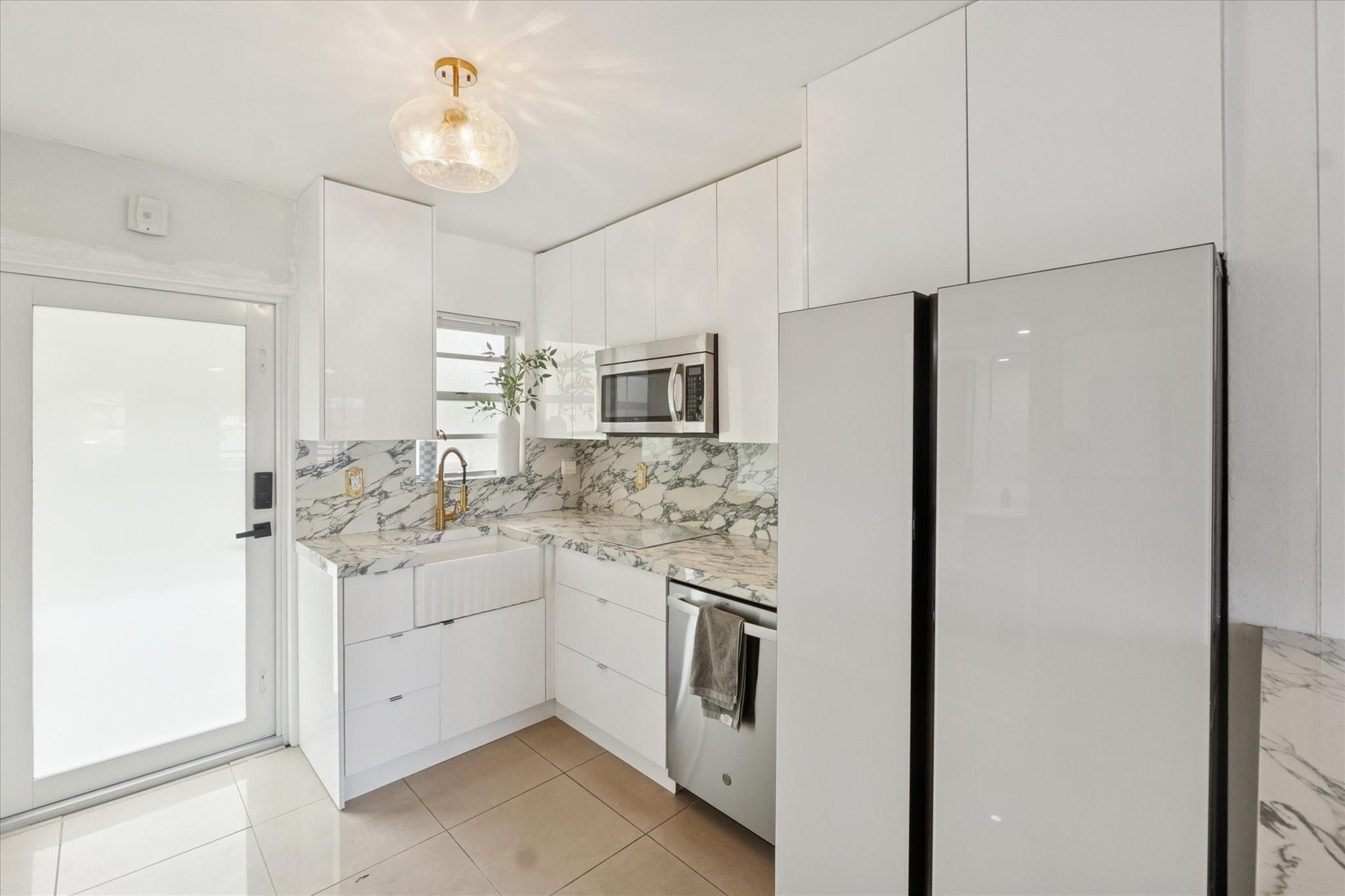 851 Meridian Avenue 33, Miami Beach, FL 33139, Miami Beach - Photo 3