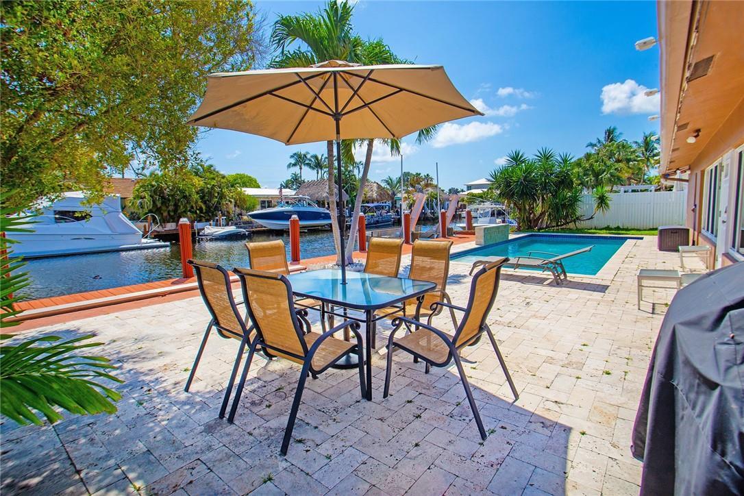 360 SE 12th Avenue, Pompano Beach, FL 33060, Pompano Beach - Photo 2