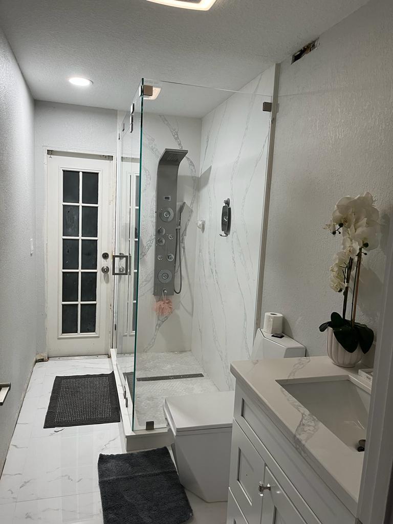 219 NW Biltmore Street, Port St. Lucie, FL 34983, Port St. Lucie - Photo 5