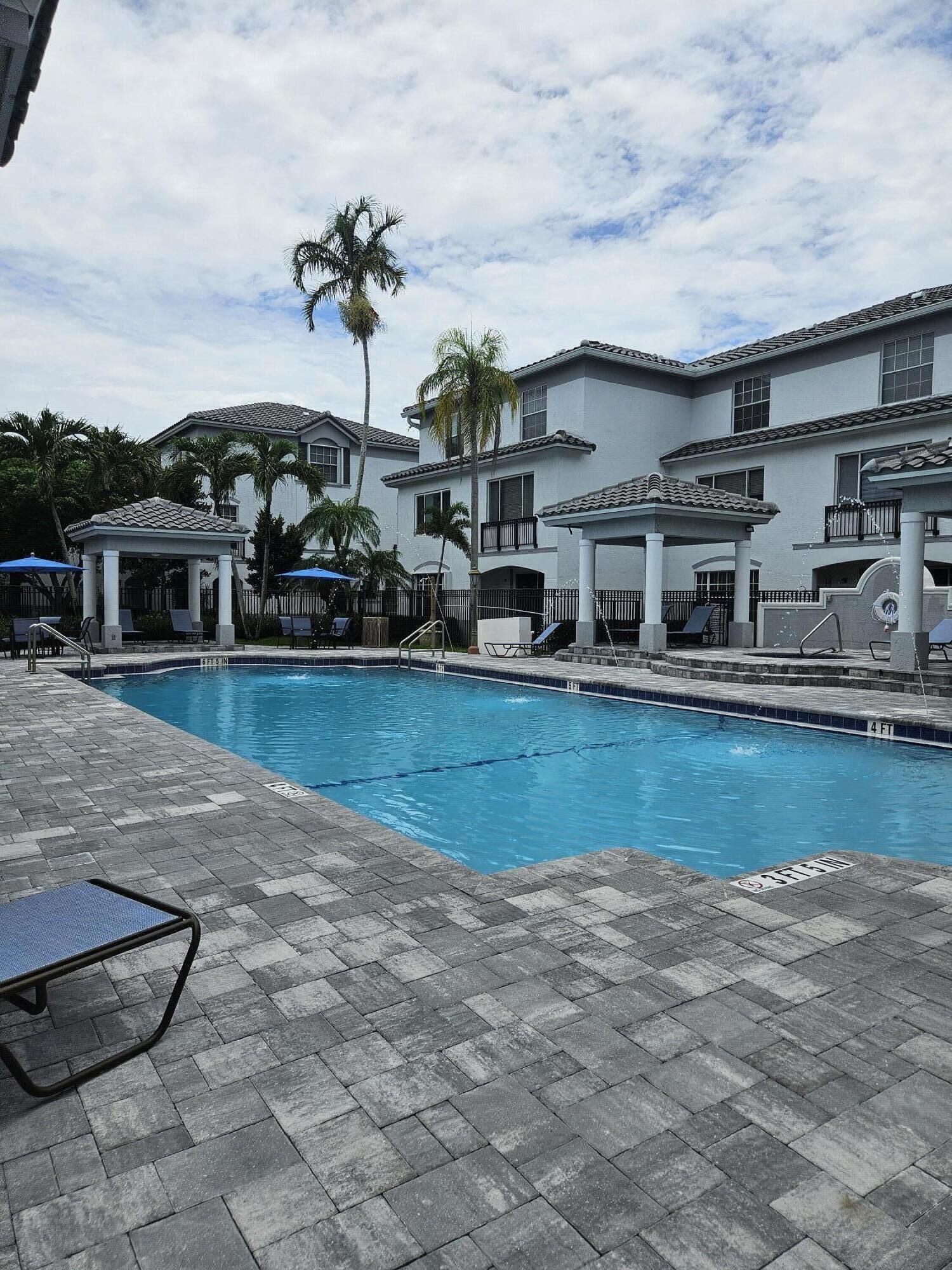 781 SW 148th Avenue 1511, Sunrise, FL 33325, Sunrise - Photo 3