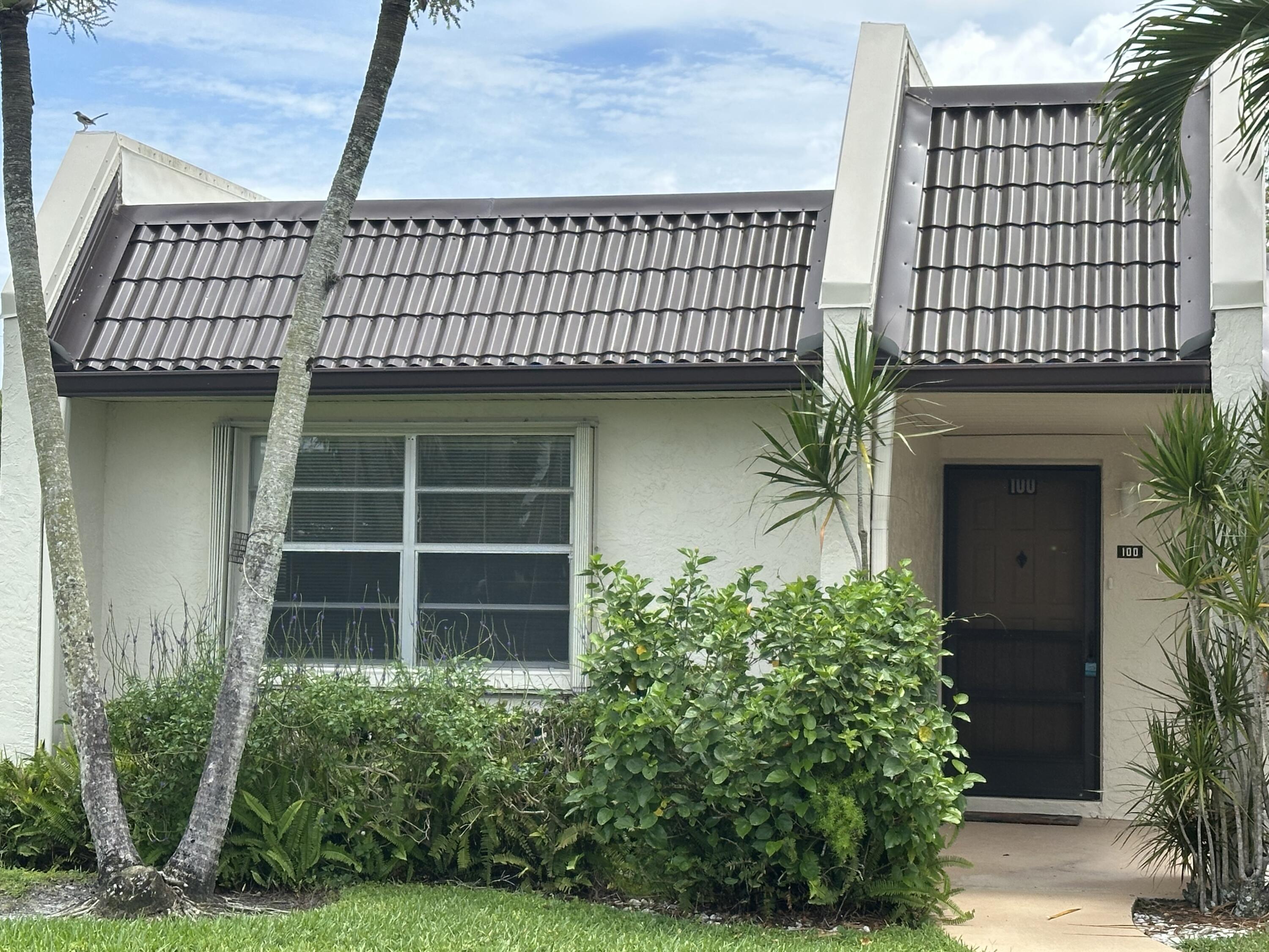 100 Lake Rebecca Drive, West Palm Beach, FL 33411, West Palm Beach - Photo 3