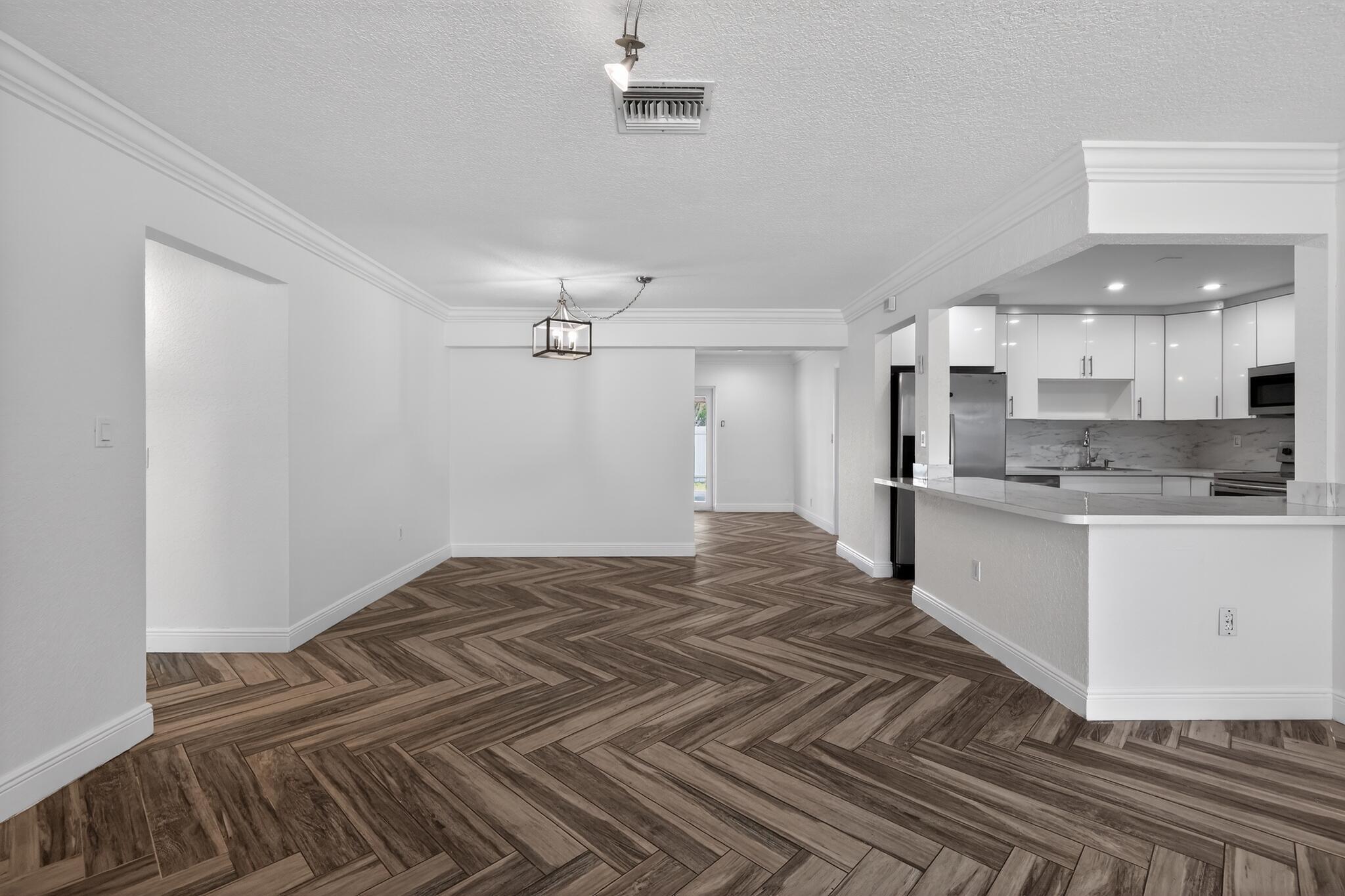 8580 NW 12th Street, Pembroke Pines, FL 33024, Pembroke Pines - Photo 5