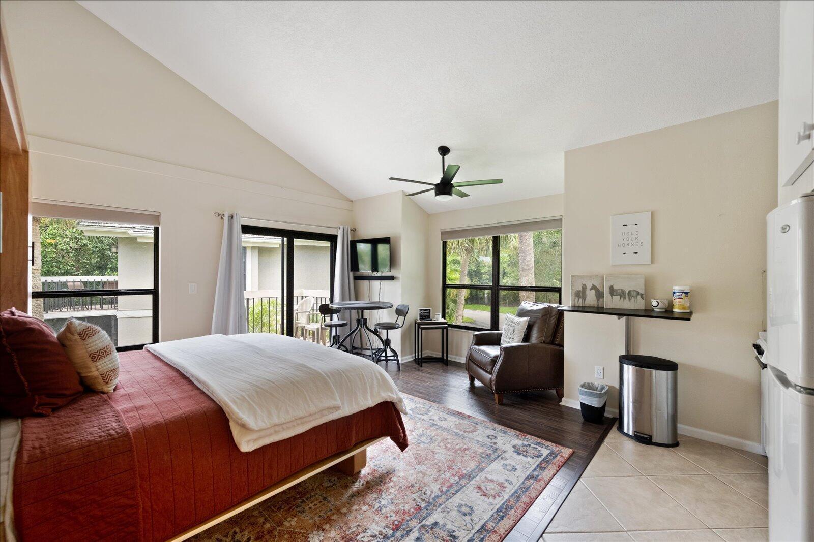11863 Wimbledon Circle 539, Wellington, FL 33414, Wellington - Photo 3