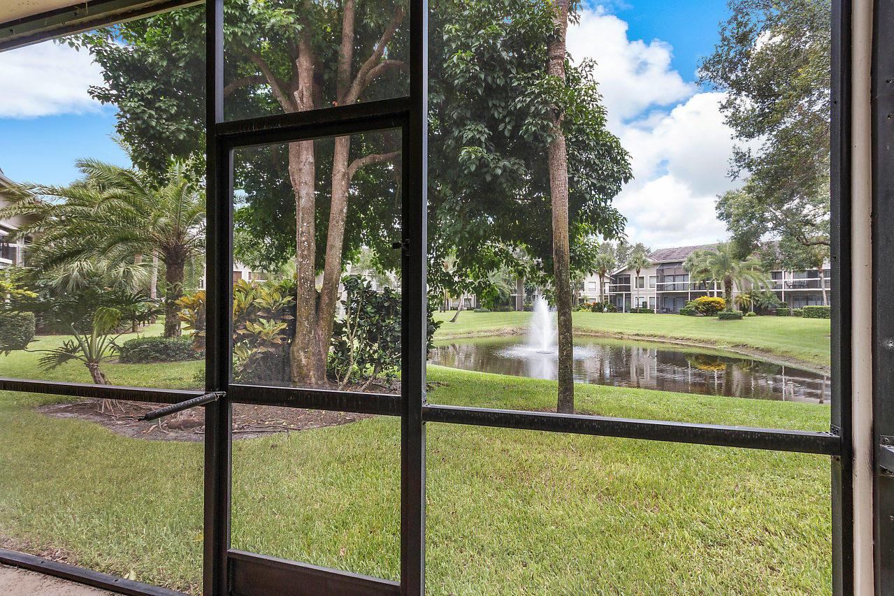 11863 Wimbledon Circle 426, Wellington, FL 33414, Wellington - Photo 5